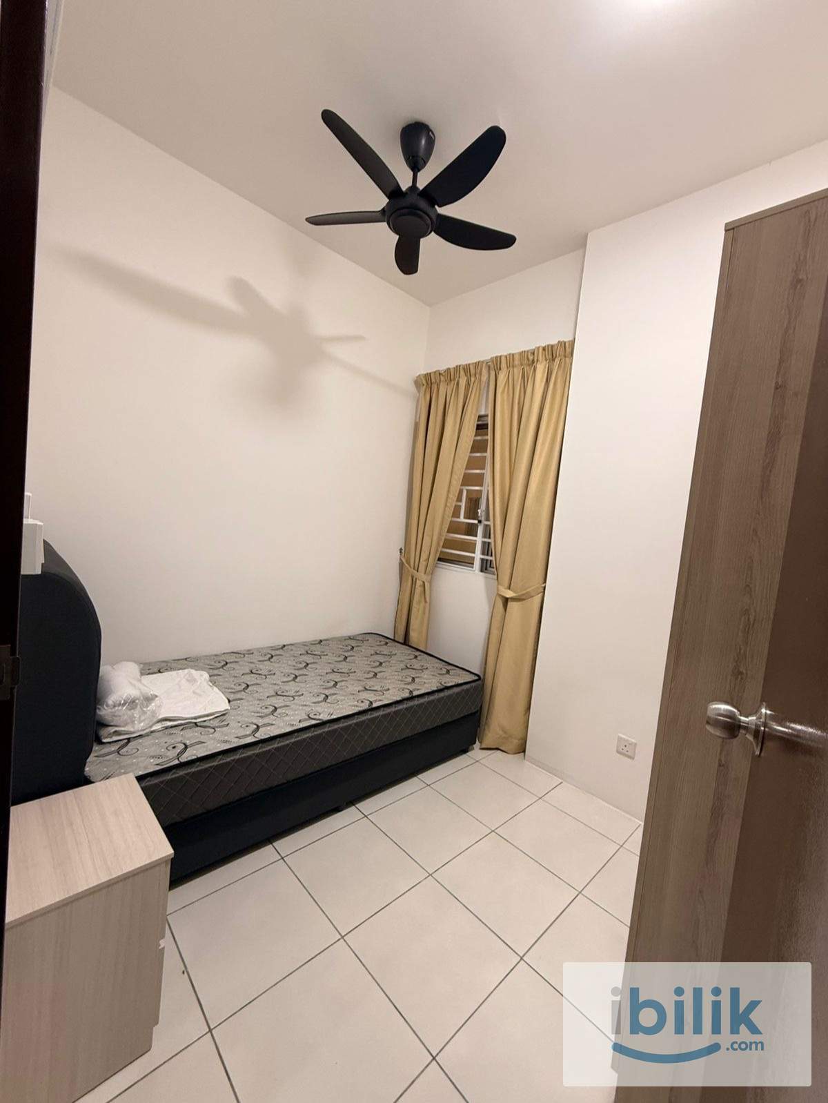 Small room for rent @ Mercu Jalil - Image 1