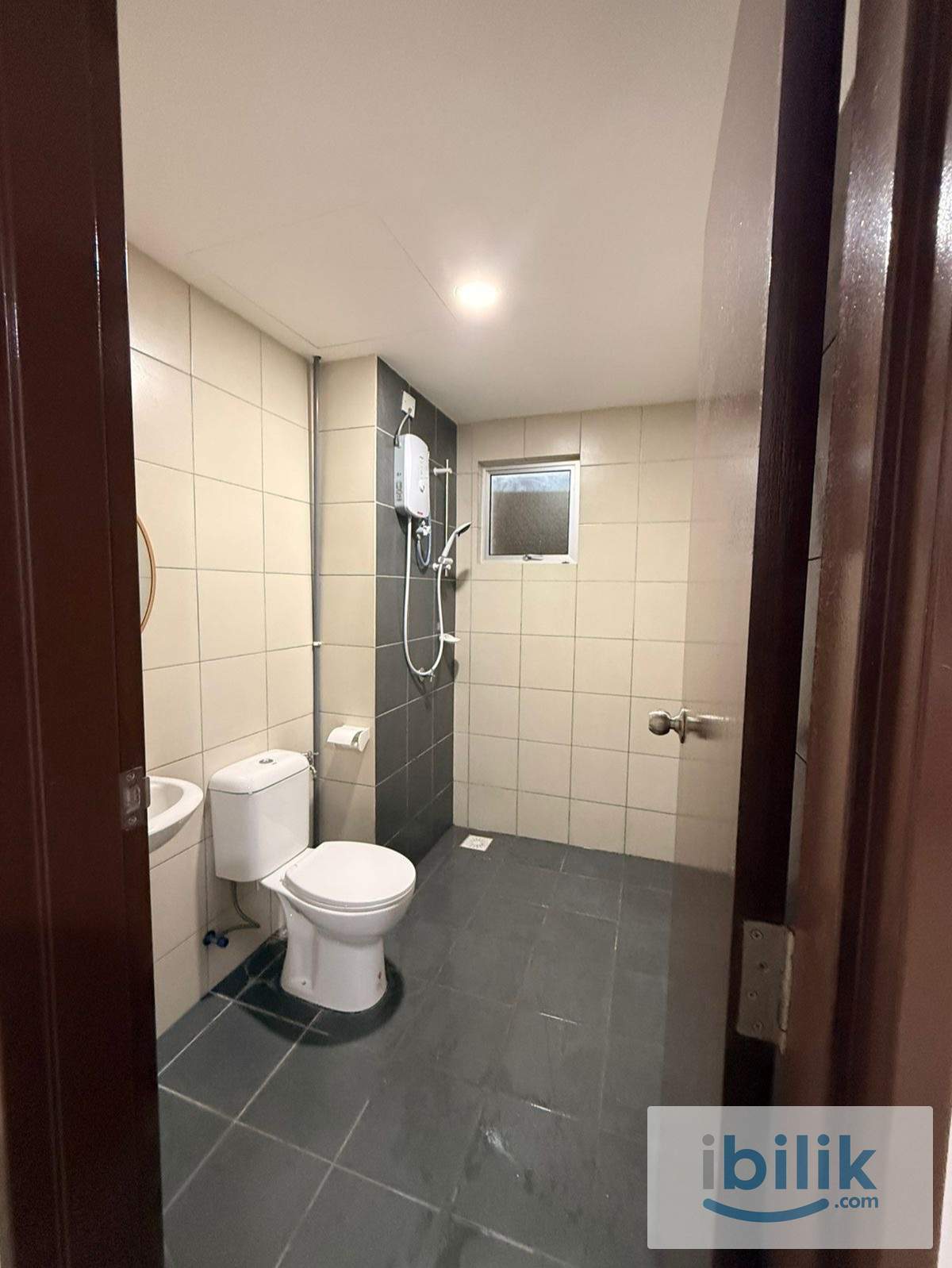 Small room for rent @ Mercu Jalil - Image 3