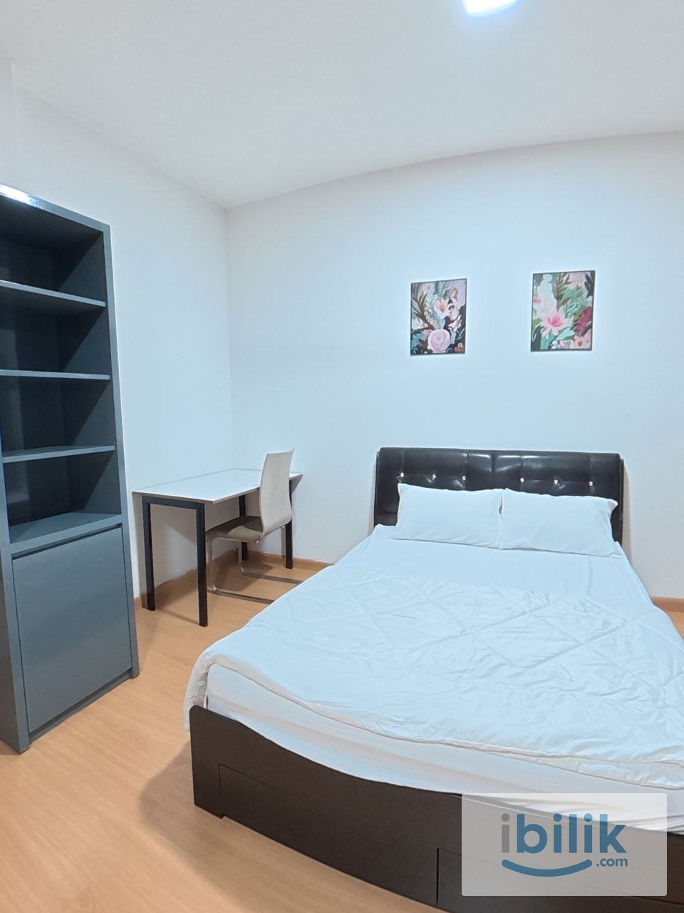 Master Bedroom with Smart Door Lock (LELAKI) - Image 7