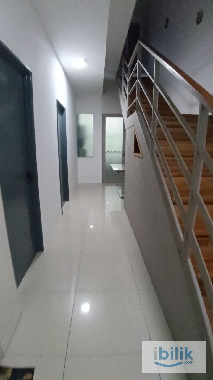 Bilik Balkoni LELAKI Kota Samarahan - Image 8