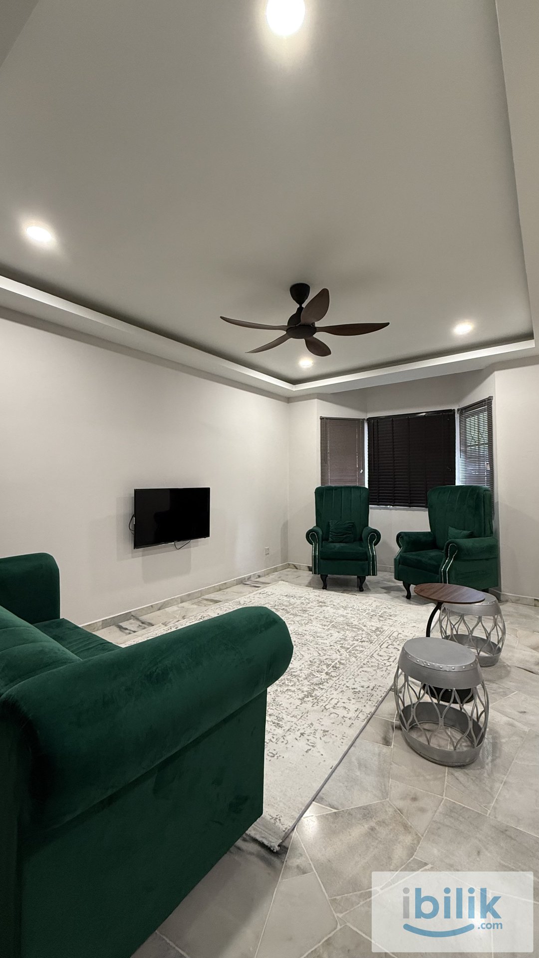 Queen Bedroom-Ground Floor - Image 1