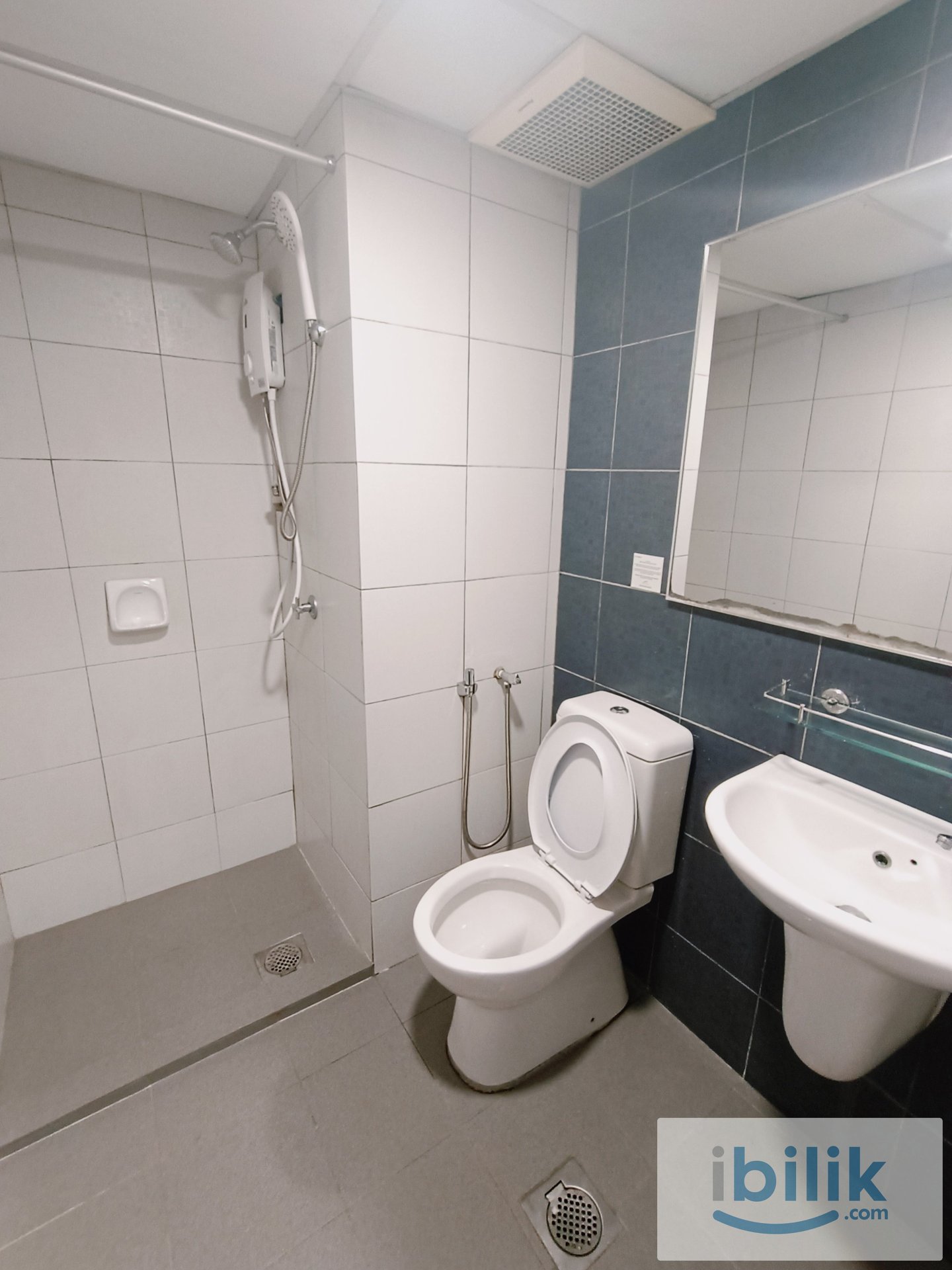 ROOM FOR RENT 📍JALAN BUKIT MELDRUM, JB - Image 1