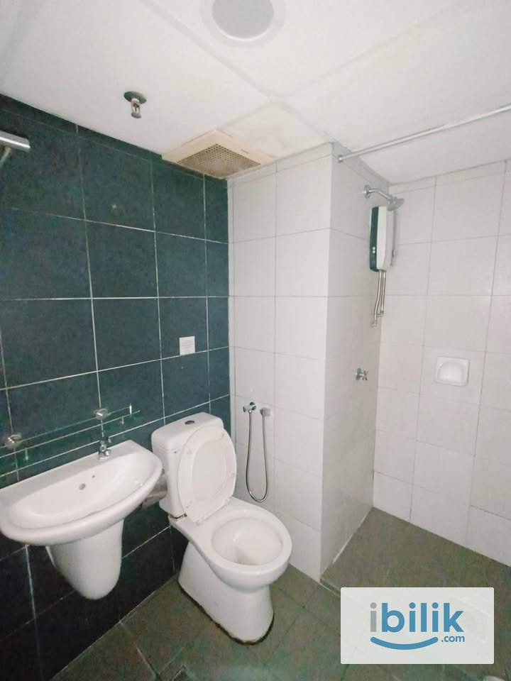 ROOM FOR RENT 📍JALAN BUKIT MELDRUM, JB - Image 3