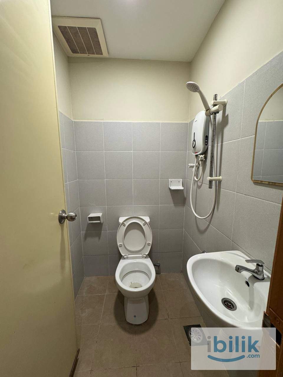 10MINS TO AEON TEBRAU, ZERO DEPOSIT, FULLY FURNISHED - Image 3