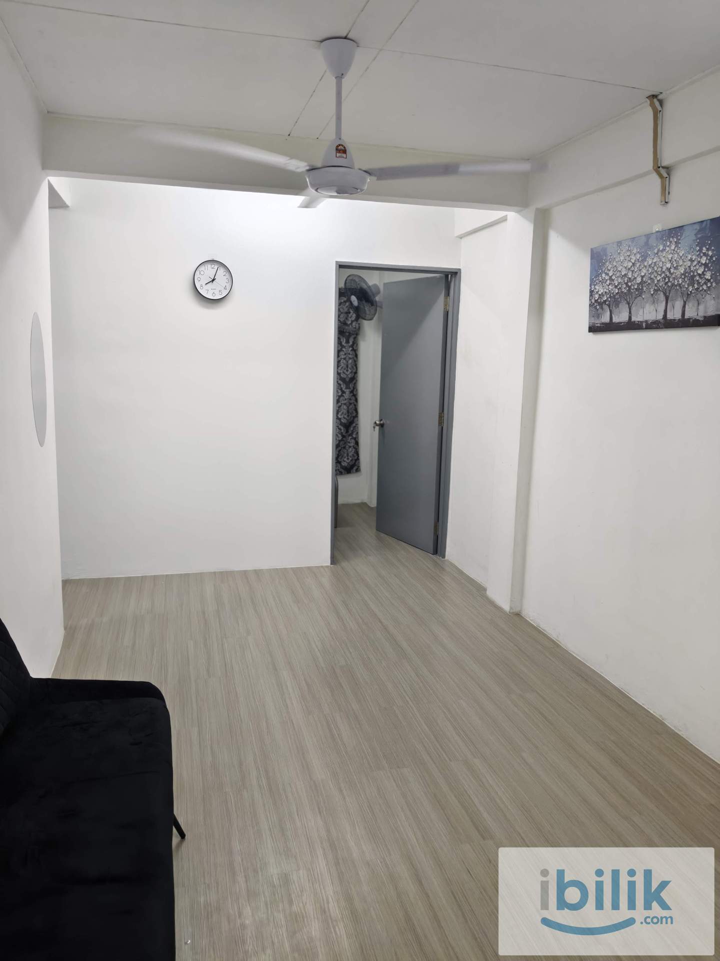 Room - Image 1