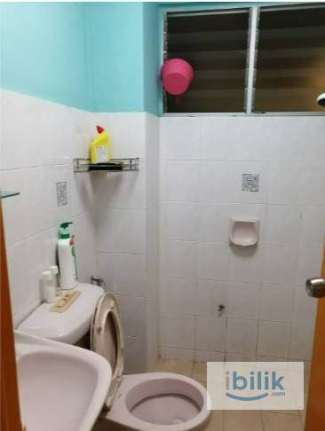Serene Garden View Room for Rent (Ladies Only) – Puchong Area! - Image 4