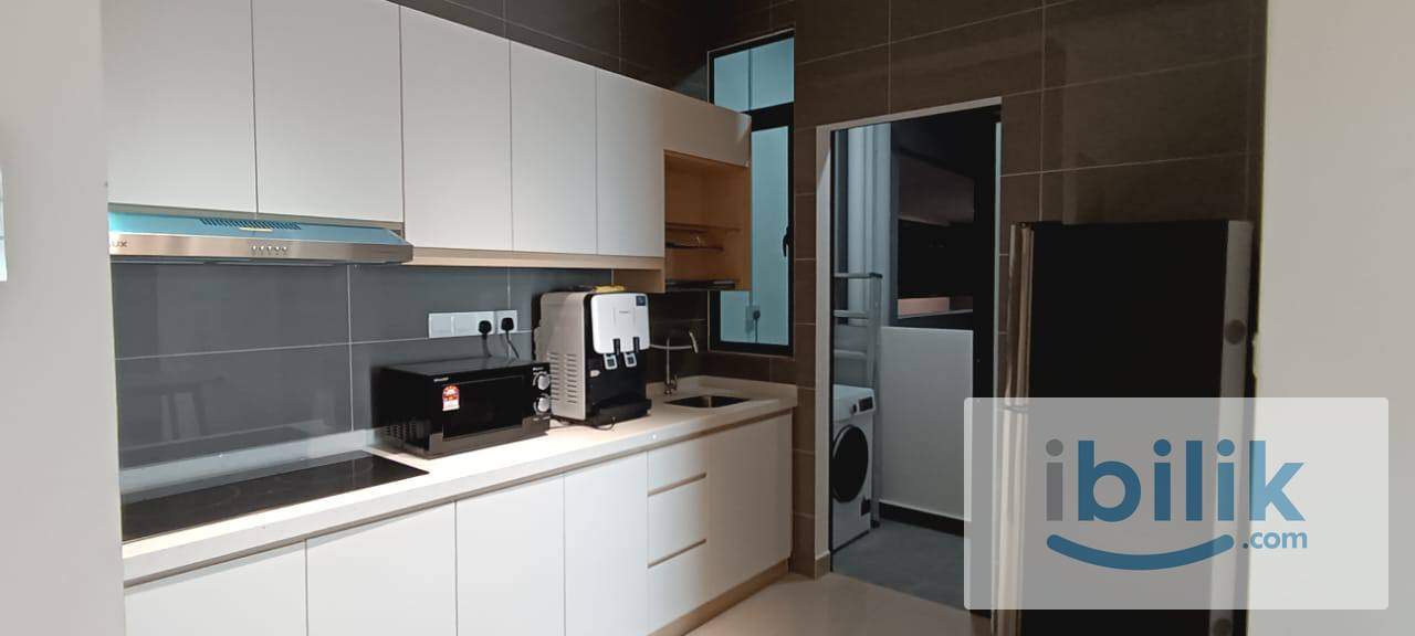 Master Room @ Helix2 - Image 1