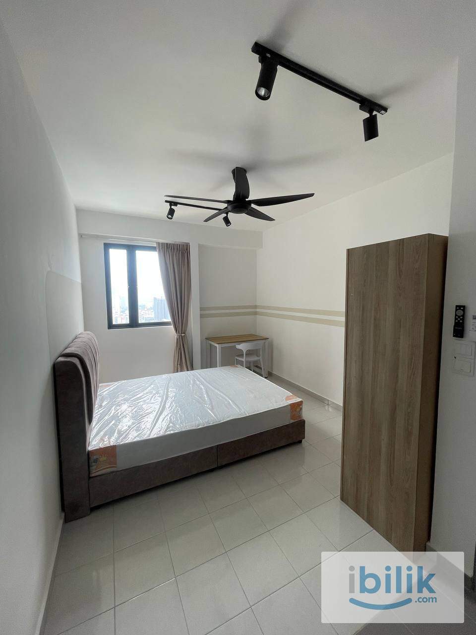 Middle Room @ M-Vertica - Image 1