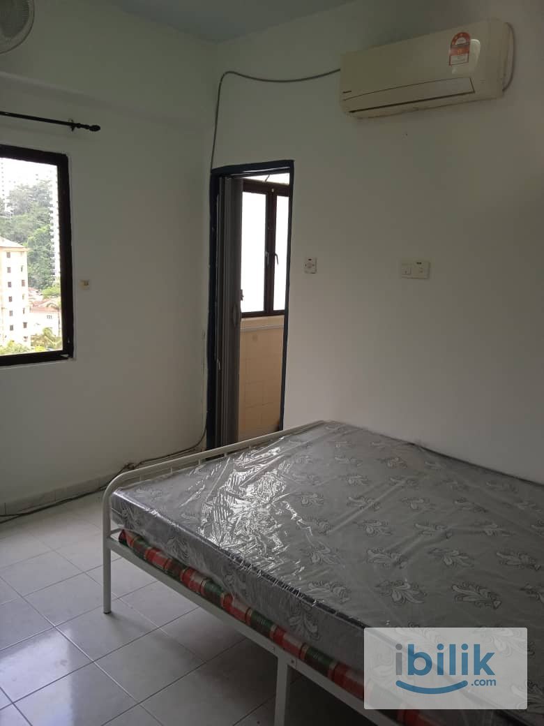 Fully Furnished Master Room with Bathroom for Rent Taman Desa Relau 2 - Image 3