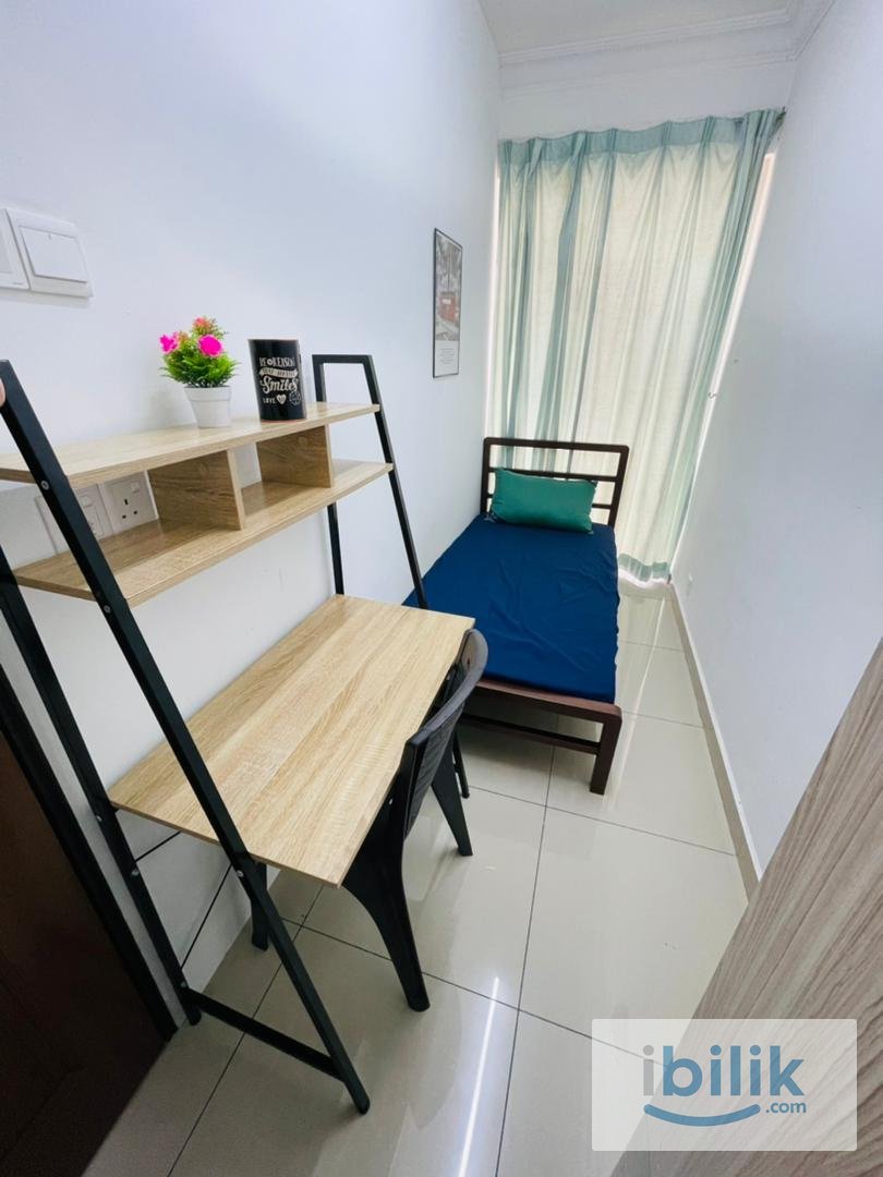 FEMALE Room For Rent At Georgetown Area - Image 7