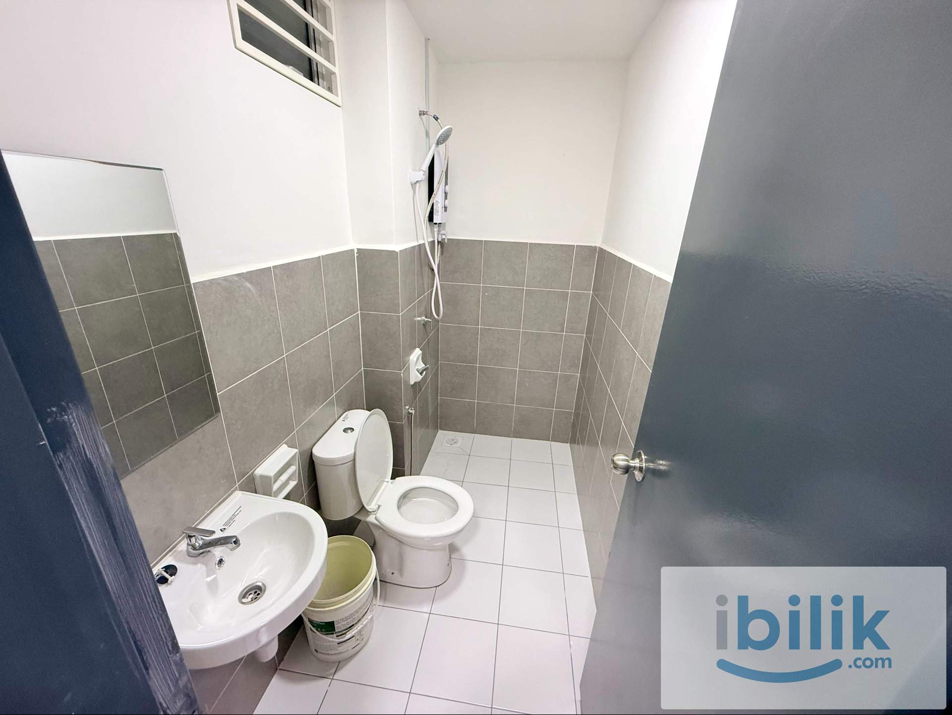 Female Room Sari Alamanda, Sg Choh, Serendah, Bukit Beruntung, Rawang - Image 7