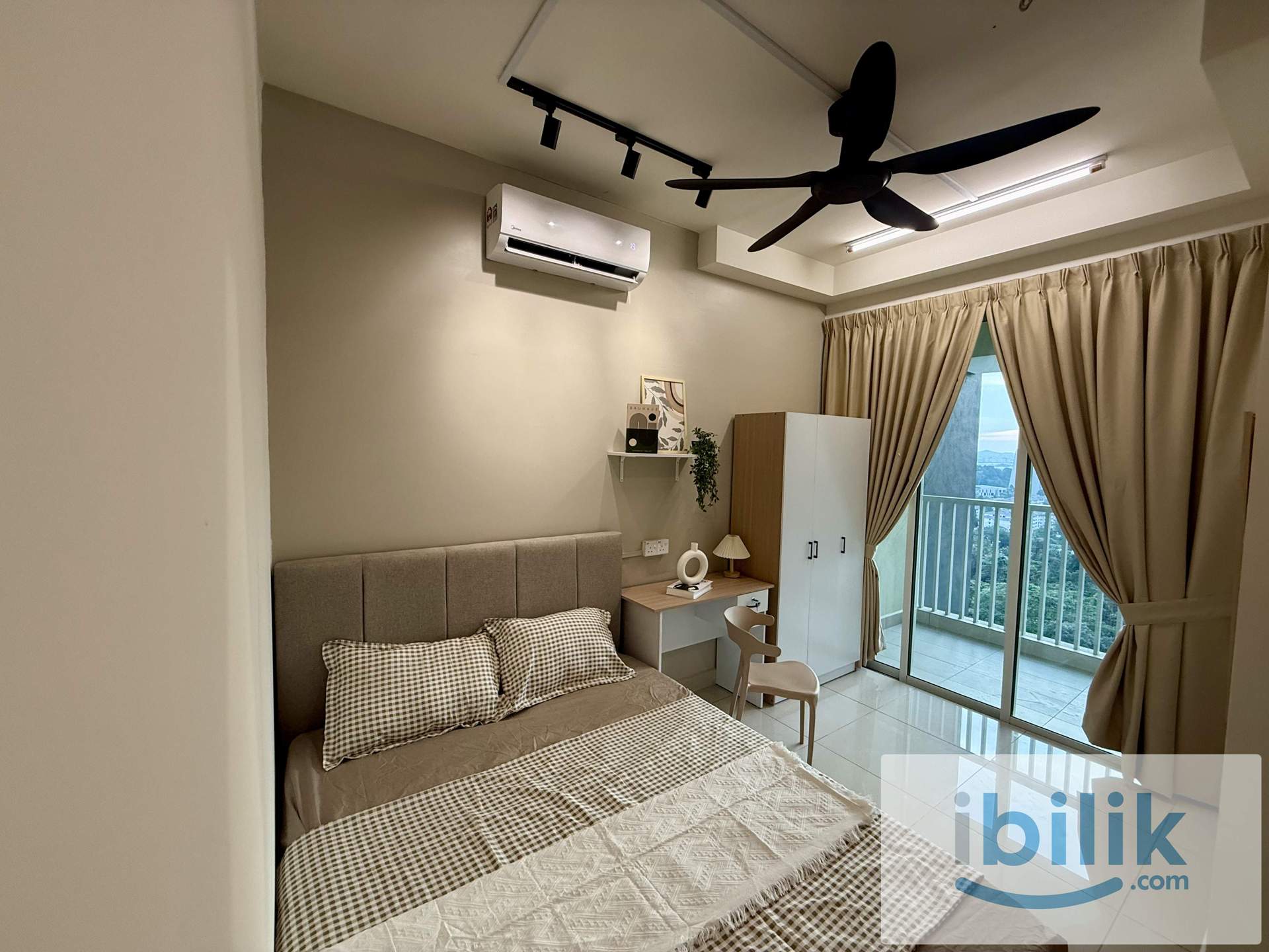 [Female Only] Brand New Cozy Room Residensi Suasana, 700m walk to MRT Damansara Damai - Image 1