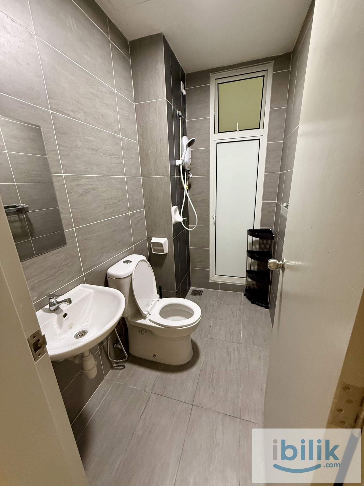 [Female Only] Brand New Cozy Room Residensi Suasana, 700m walk to MRT Damansara Damai - Image 9