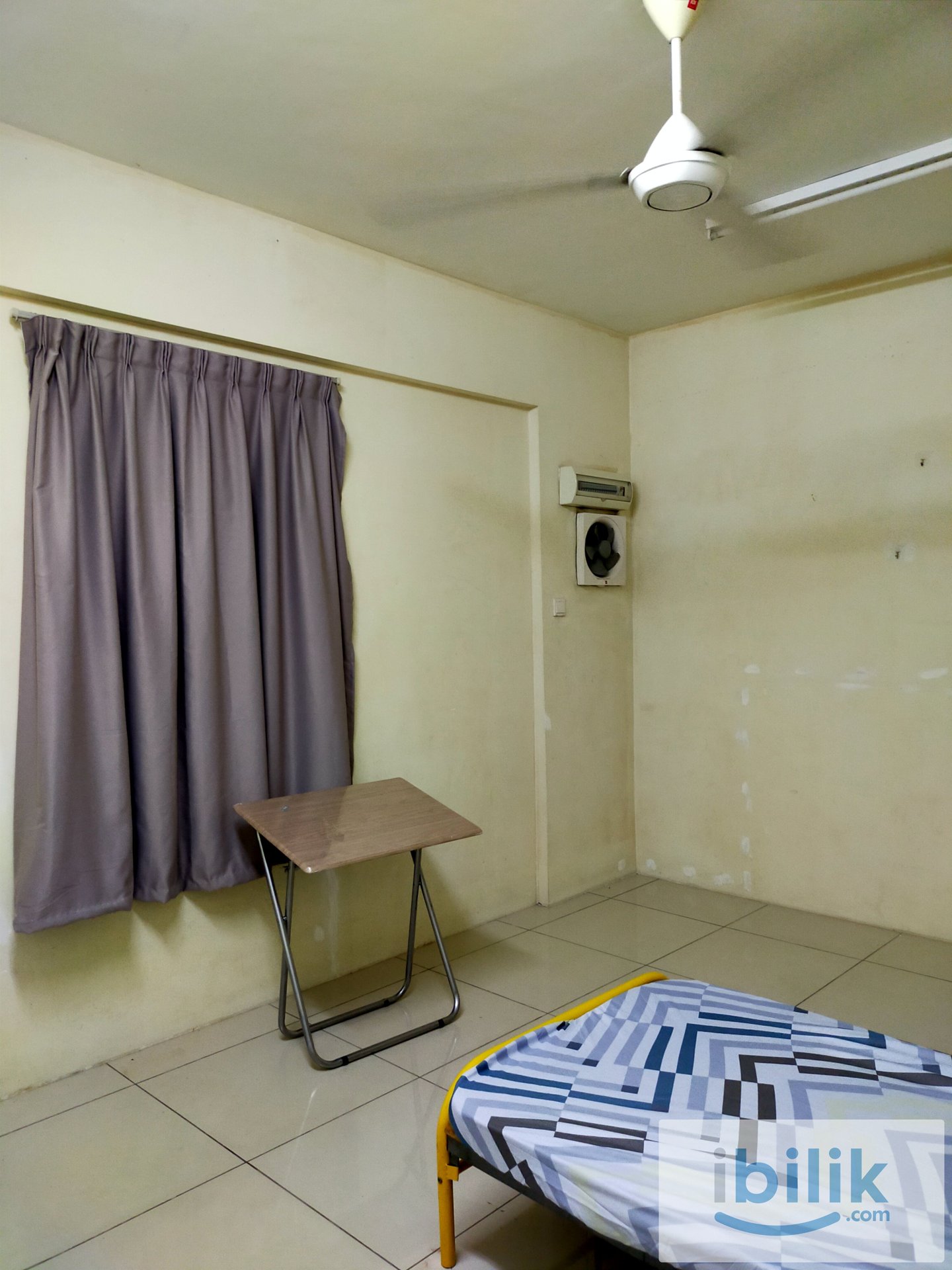 Medium room  - Image 1
