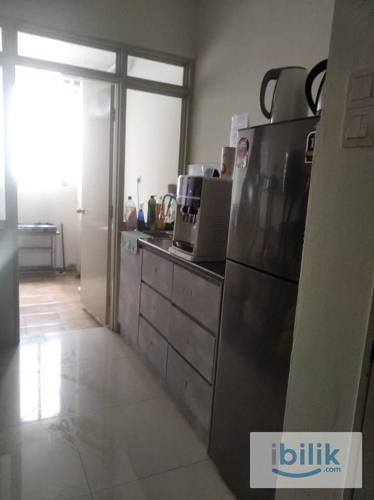 PV15 Medium Room with Air-Conditioner - Image 5
