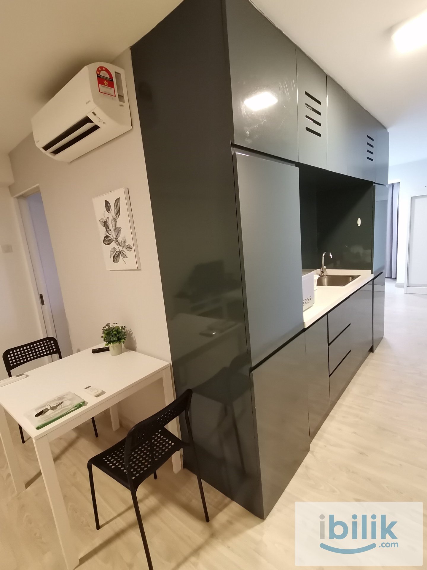 studio empire city for rent - Image 3