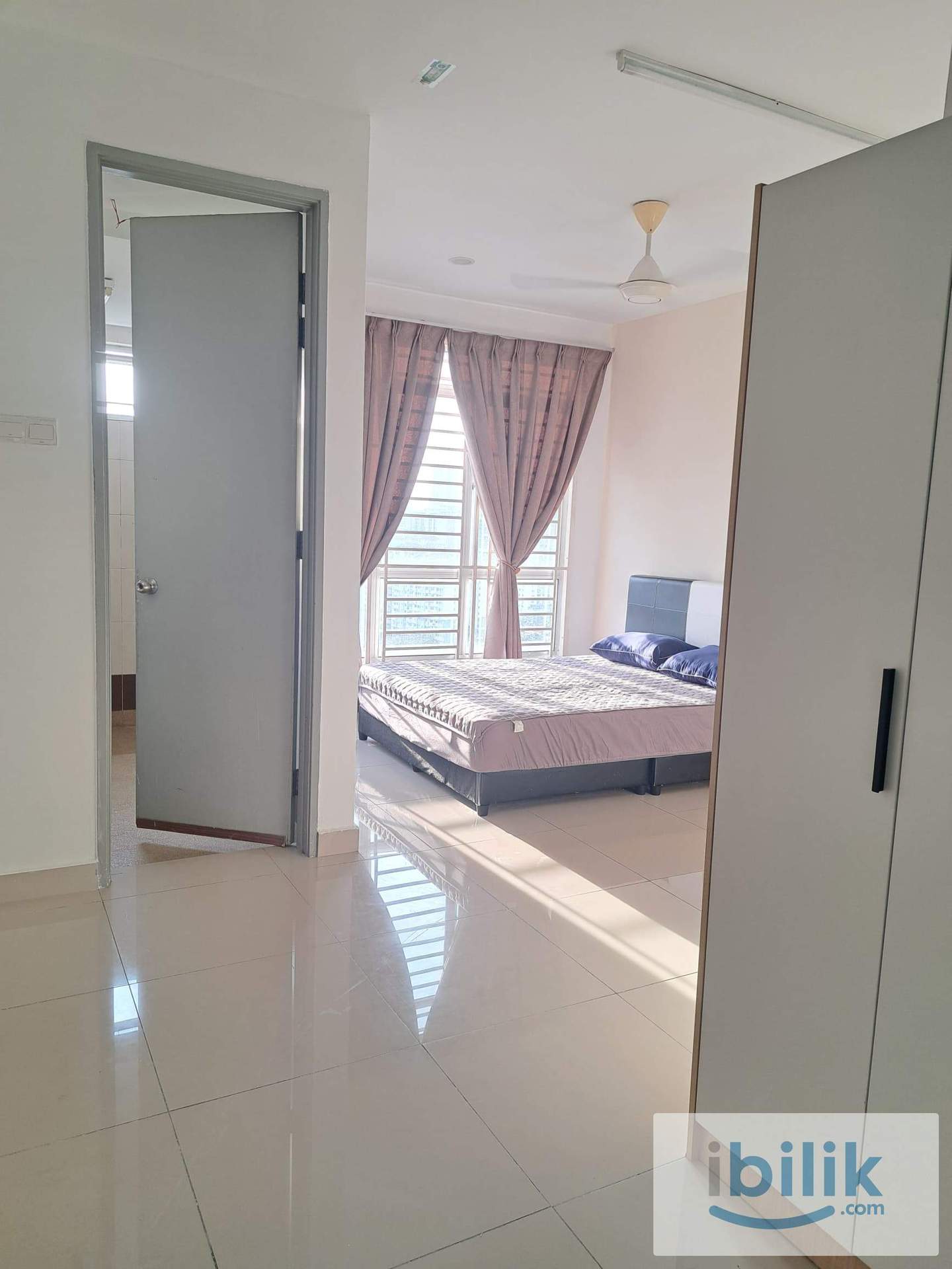 Cozy Master Room for Muslimah – Ready to Move In!  - Image 4