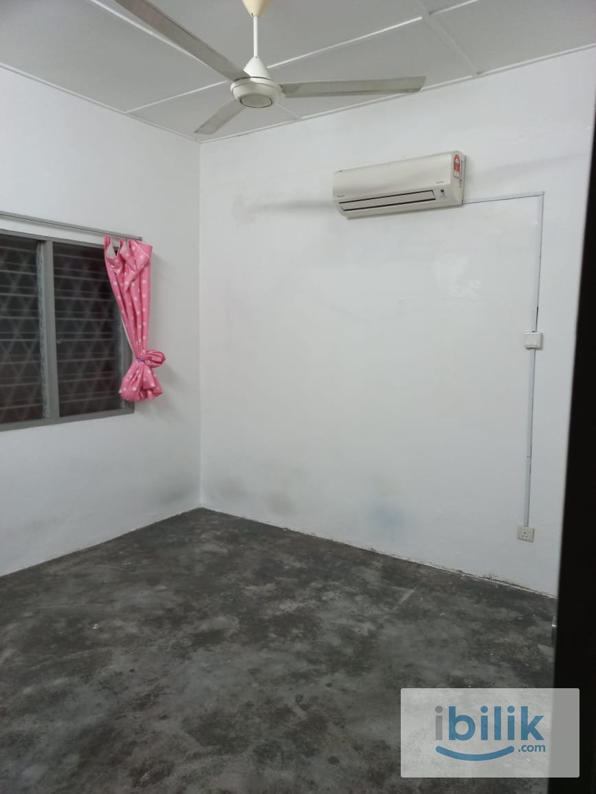 MASTER BEDROOM - Image 3