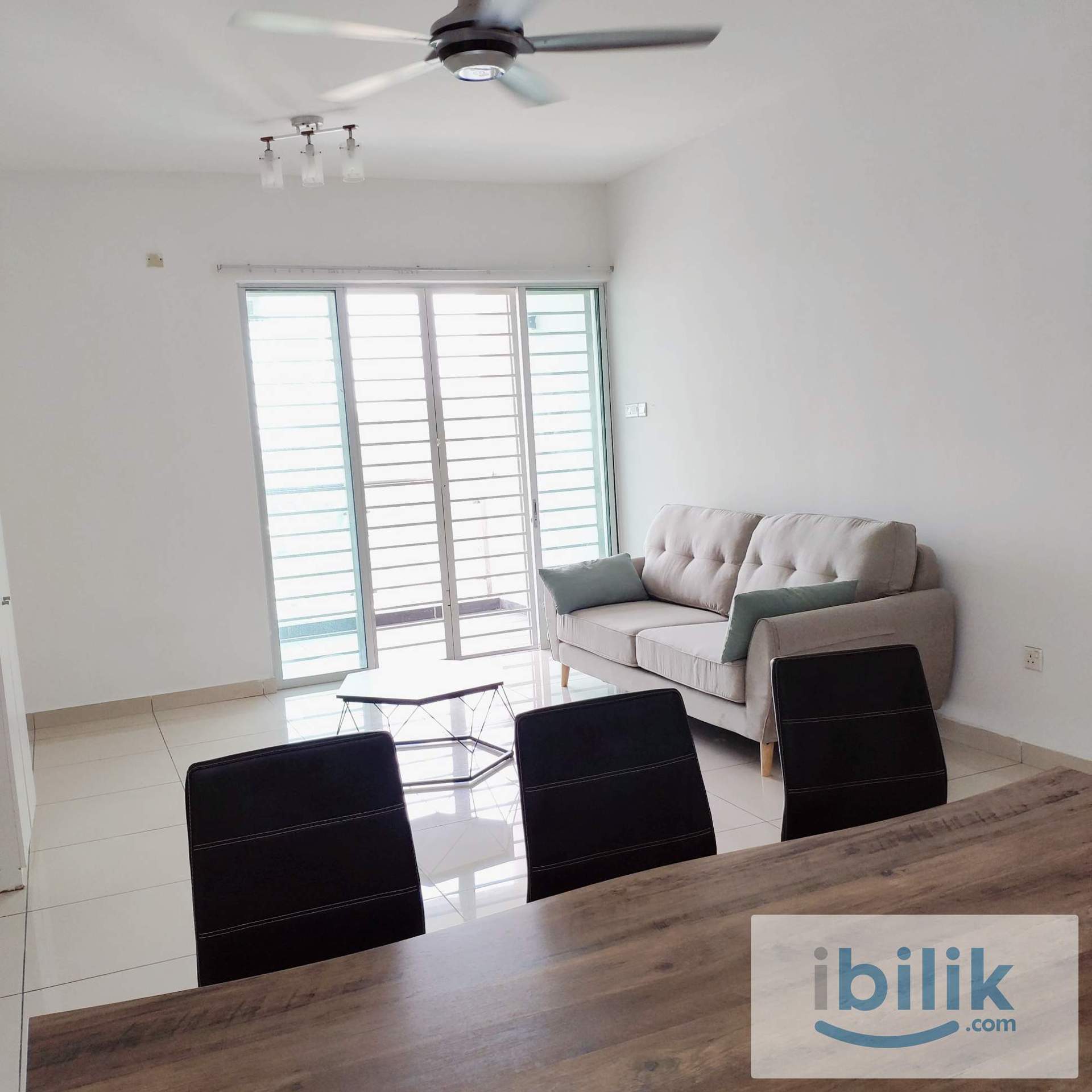 Free 1st Month. Middle Room, Just Fan, Drive to Work at Bukit Serdang, Seri Kembangan - Image 4