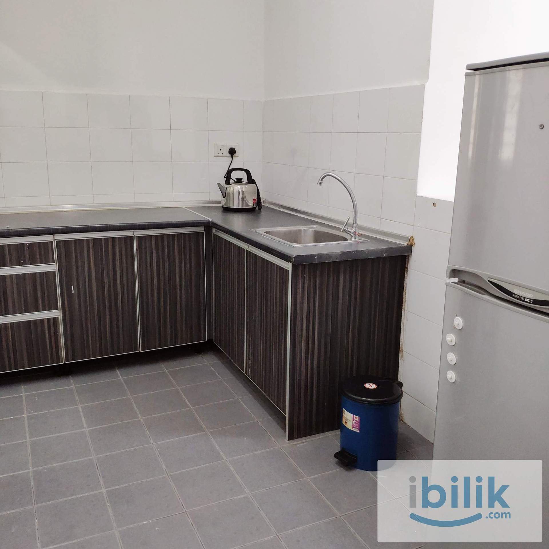 Free 1st Month. Middle Room, Just Fan, Drive to Work at Bukit Serdang, Seri Kembangan - Image 7