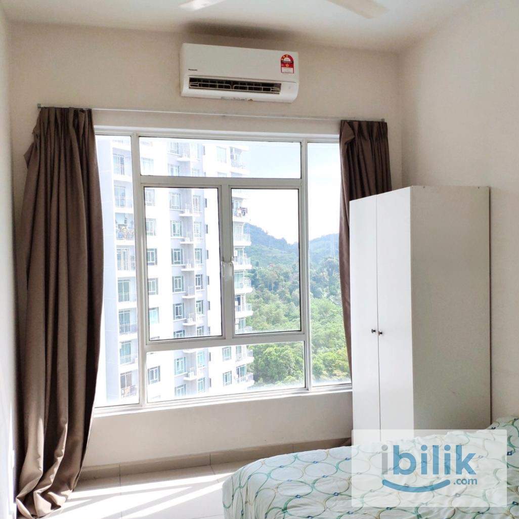 Equine Park: Condo. Middle Room AirCon. Bus to MRT, Springville				 - Image 2