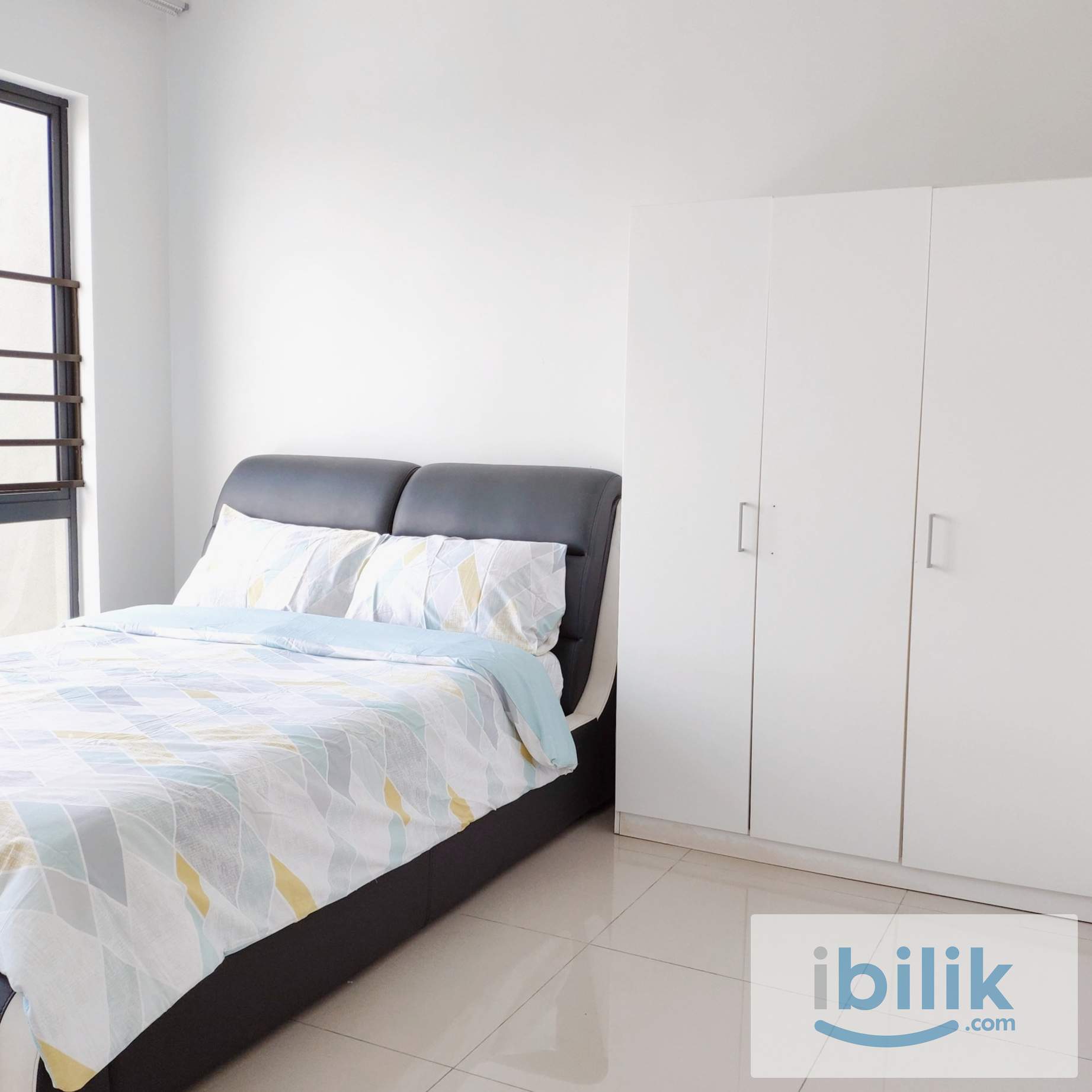 Free 1st Month. Master, AirCon, Own Bathroom. Bus to UPM / MRT, Univ 360 - Image 2