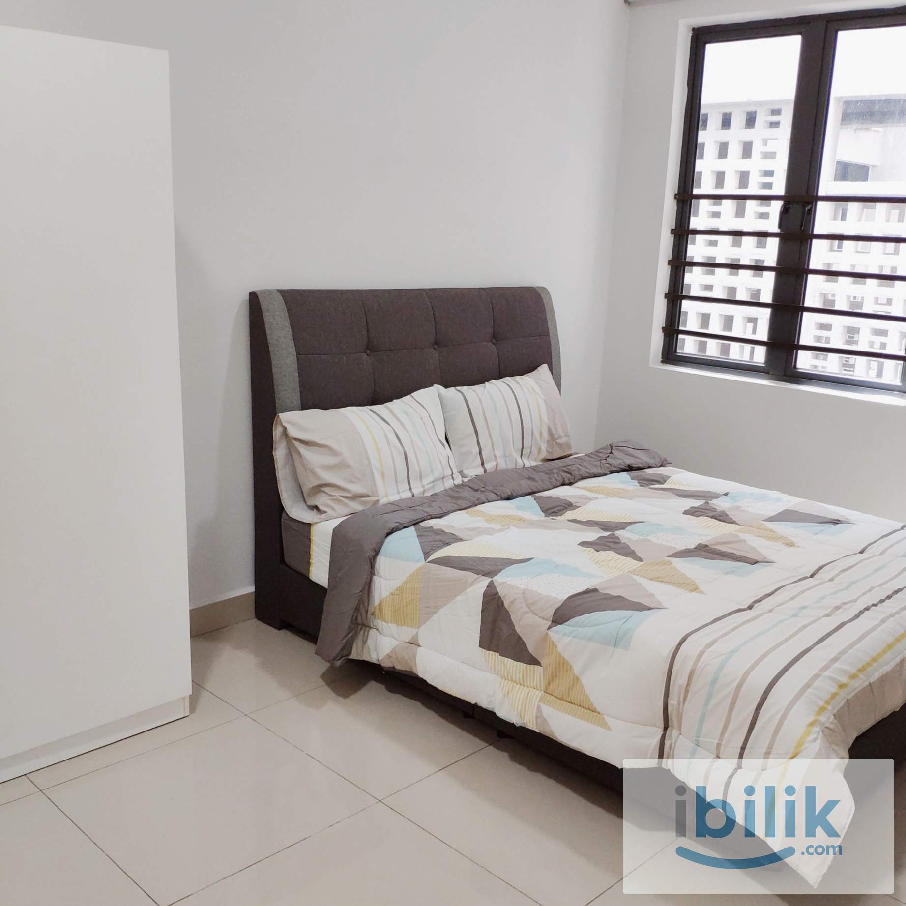 Free 1st Month. Middle Room, AirCon Hot Bath, Bus to UPM/ MRT, Univ 360 - Image 1