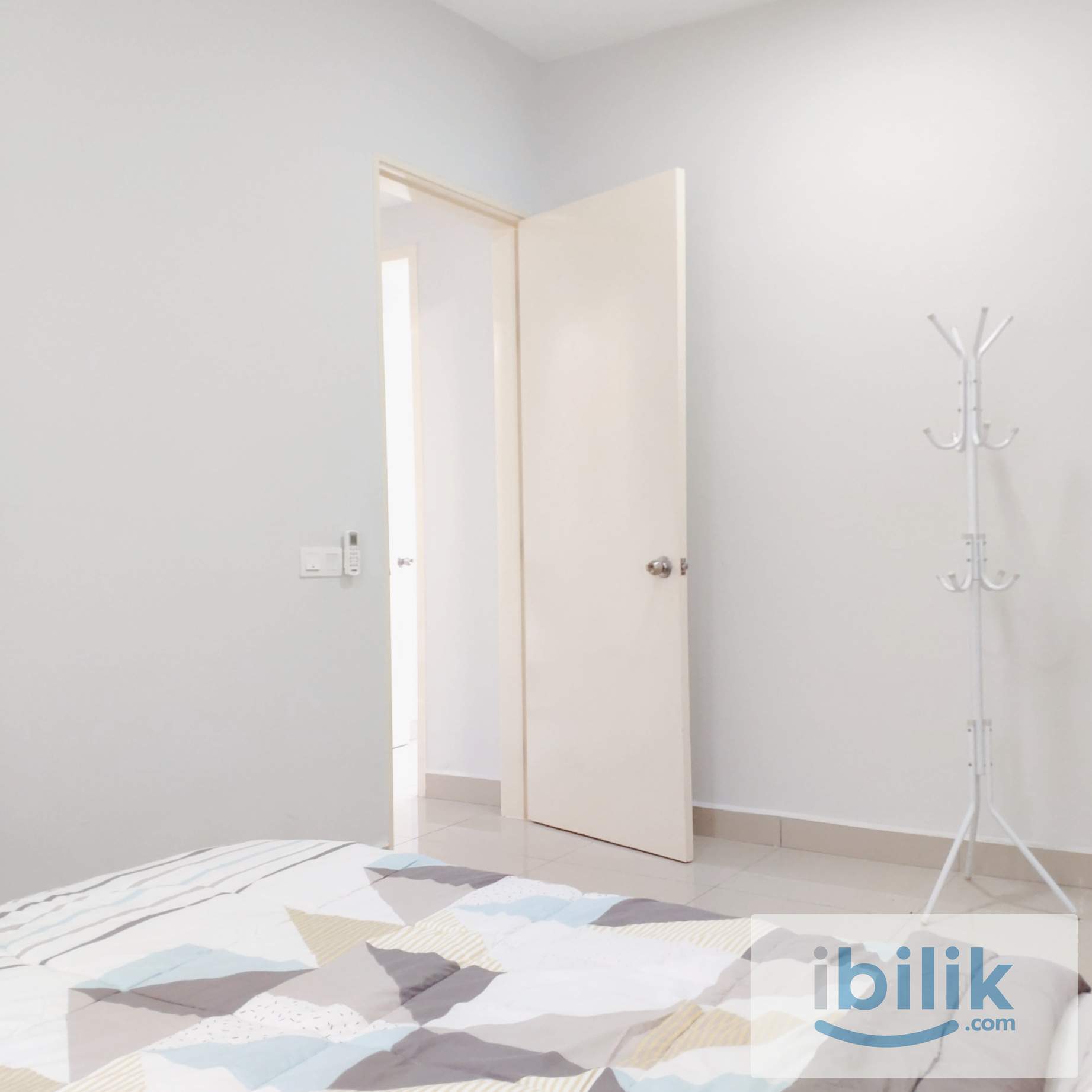 Free 1st Month. Middle Room, AirCon Hot Bath, Bus to UPM/ MRT, Univ 360 - Image 2