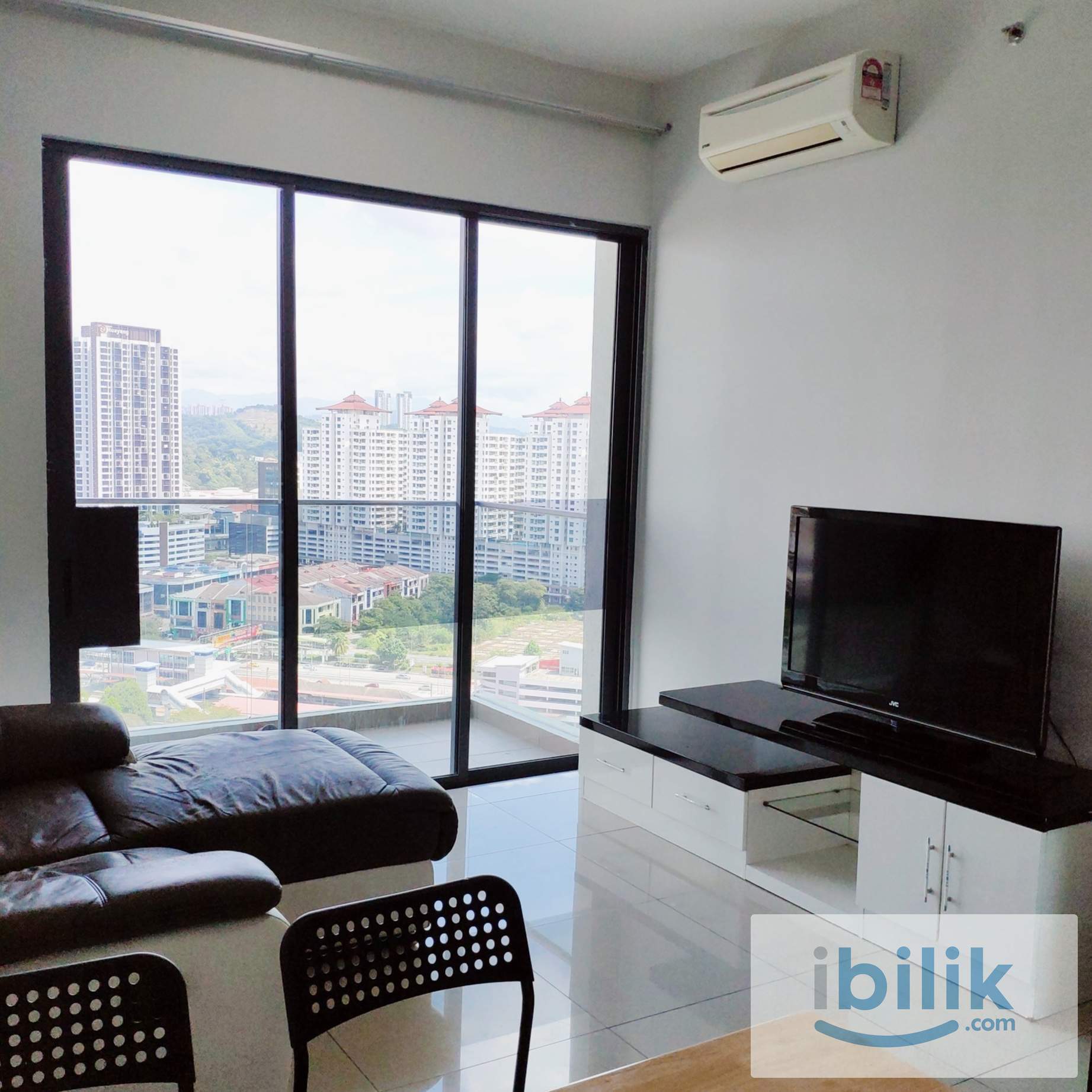 Free 1st Month. Middle Room, AirCon Hot Bath, Bus to UPM/ MRT, Univ 360 - Image 3
