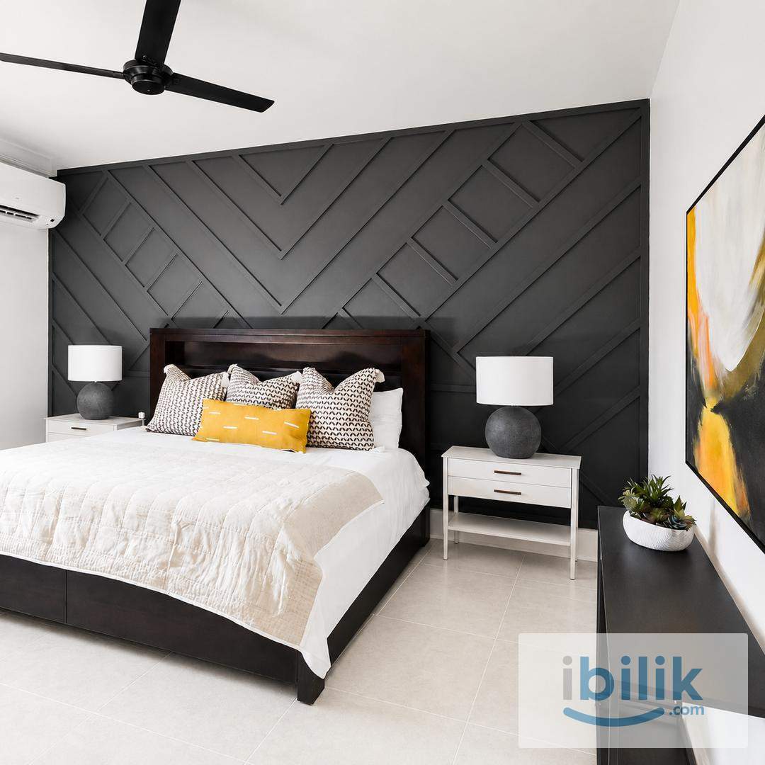 Master Room, AC Fan, Parking near UPM MRT, Equine, Olive Hill - Image 1