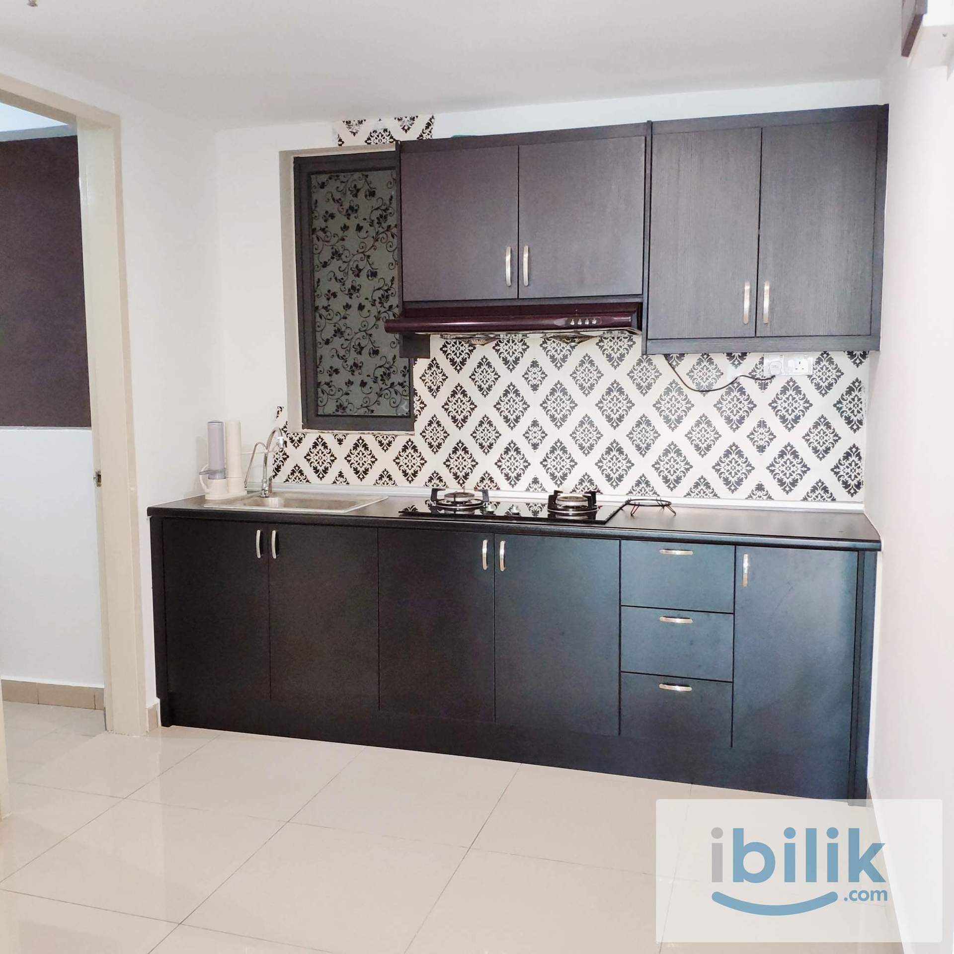 UPM: Middle Room, Pool View, AirCon Hot Bath, Bus to MRT, Univ 360 - Image 5