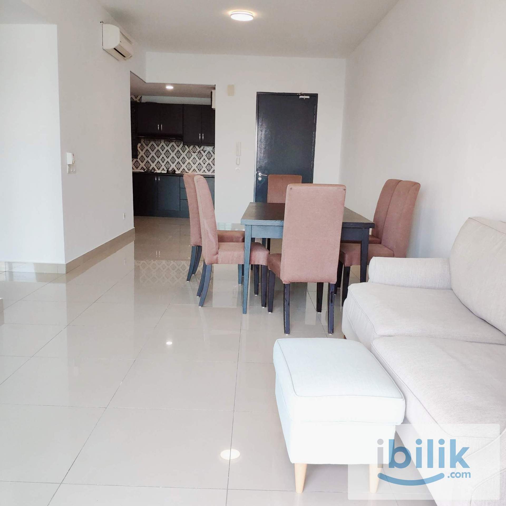 UPM: Middle Room, Pool View, AirCon Hot Bath, Bus to MRT, Univ 360 - Image 6
