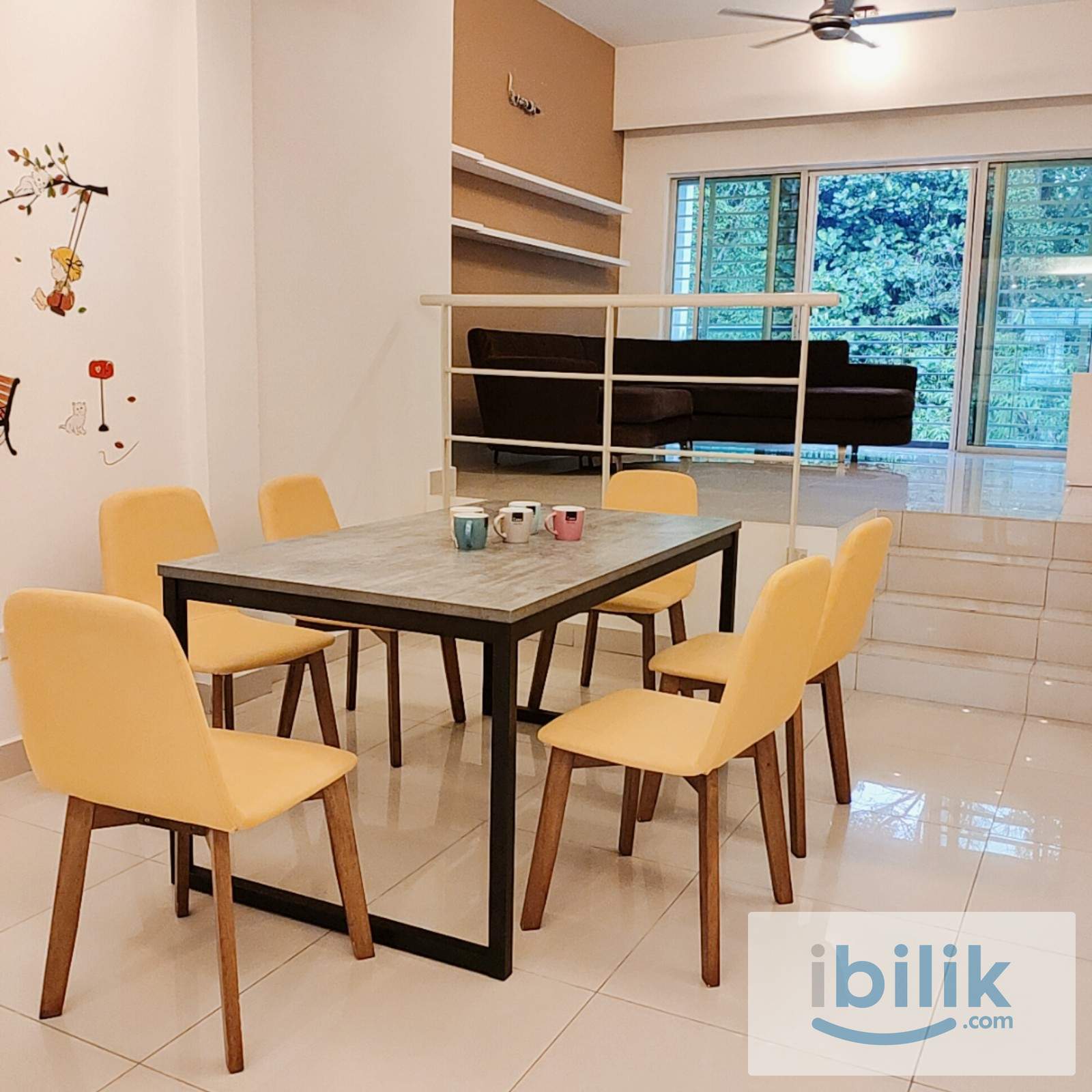 Master Room A/C Hot Bath, near Olive Hill, UPM MRT. Bayan Villa - Image 3