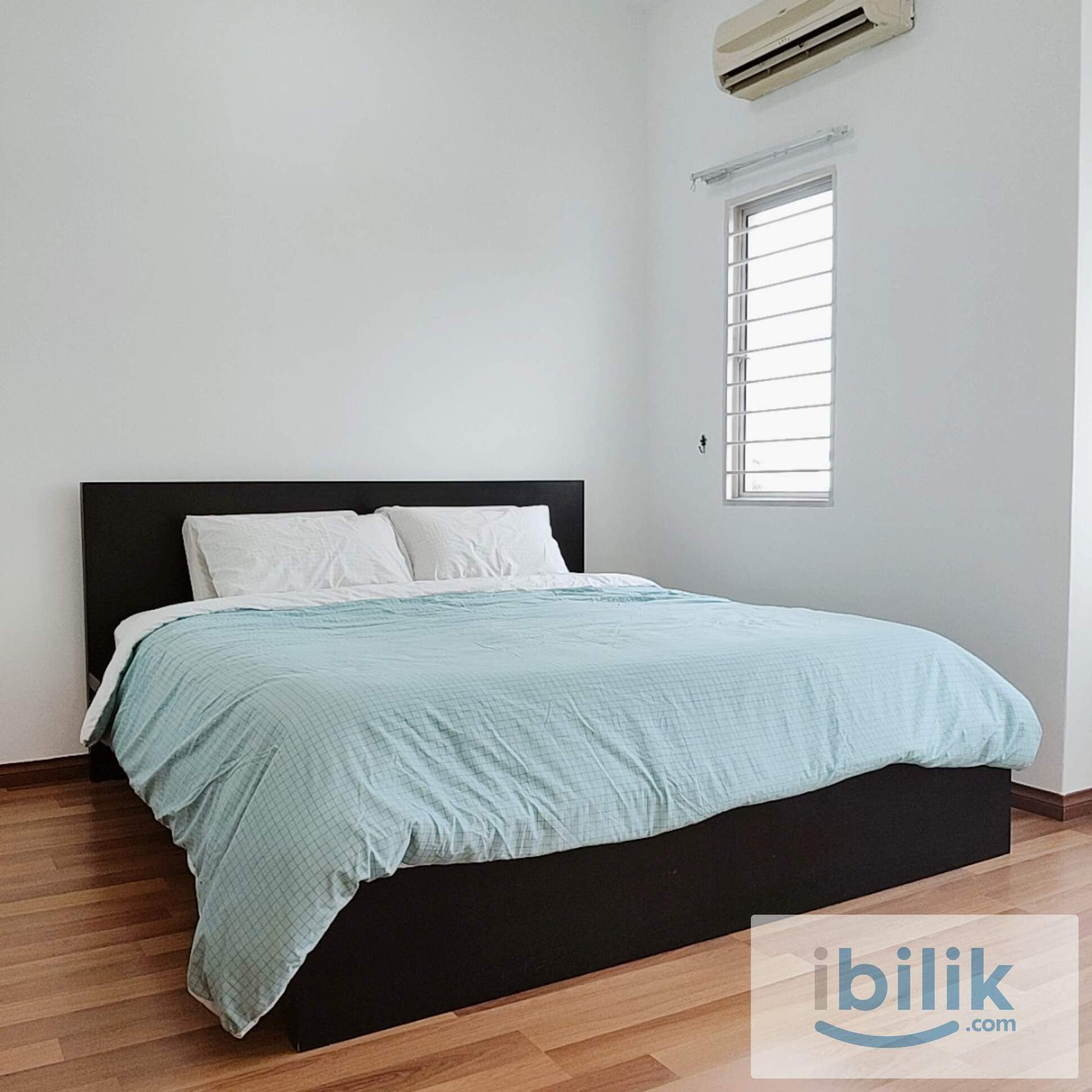 Olive Hill. Master A/C Room, Own Bath near UPM MRT at Bayan Villa, Bukit Serdang - Image 1