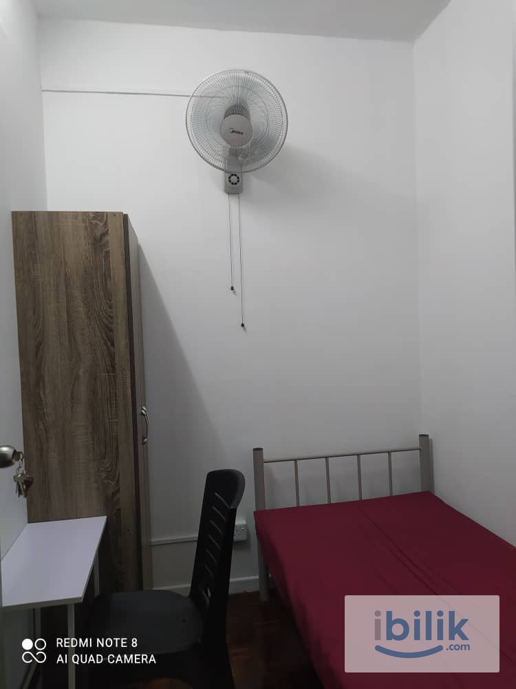 BILIK PERSEORANGAN LELAKI SINGLE DI APARTMENT SERINDIT Balakong - Image 1