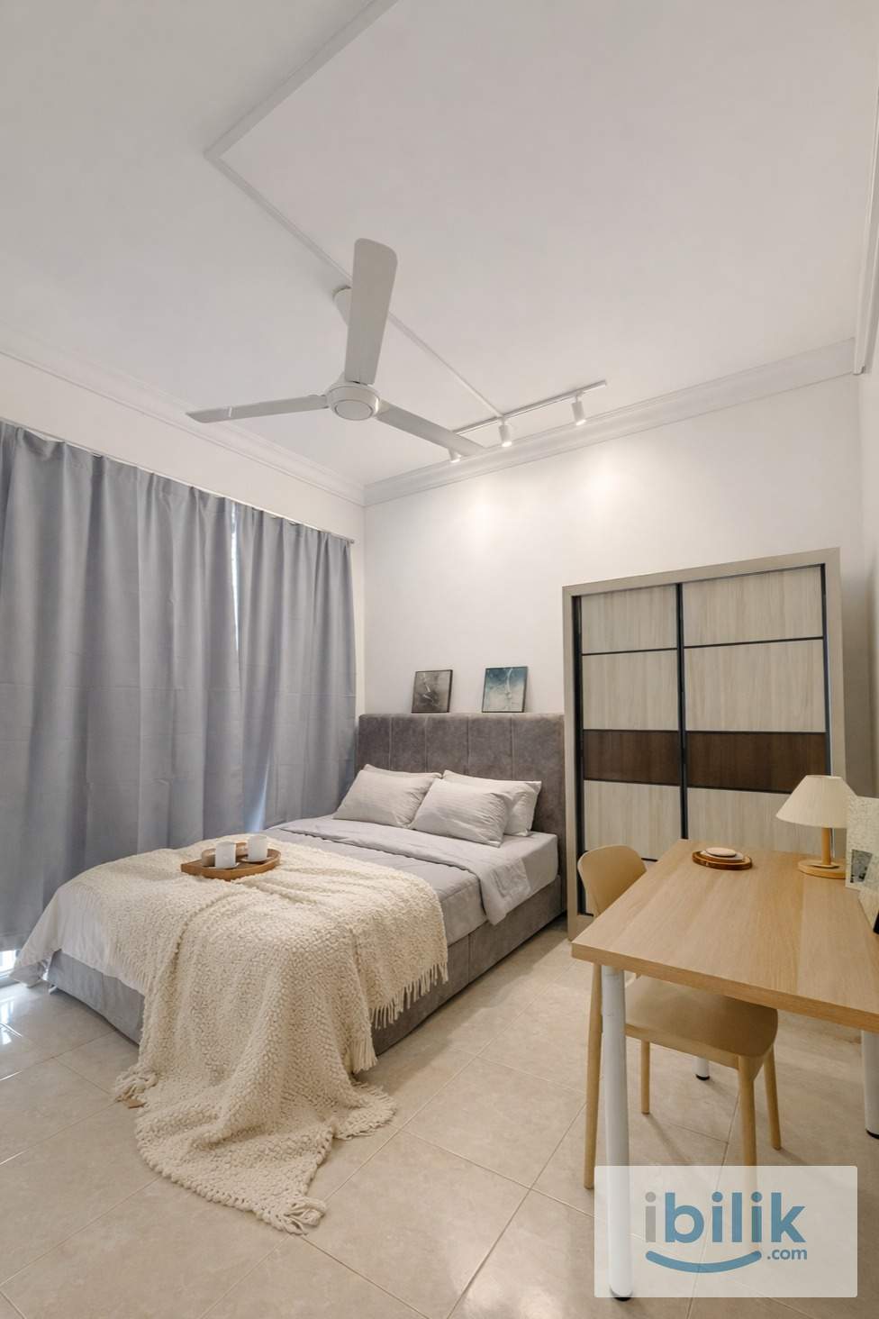 KOI TROPIKA BALCONY ROOM FOR RENT  - Image 1