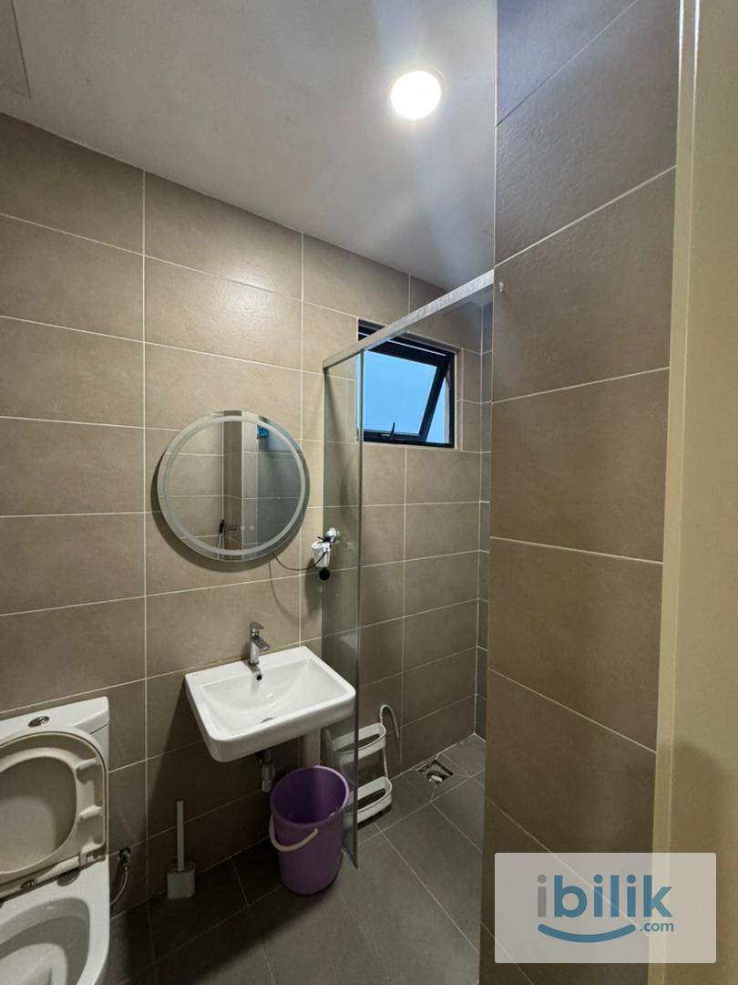 Fully Furnished Room for Rent in Medini, JB | Move-In Ready - Image 2