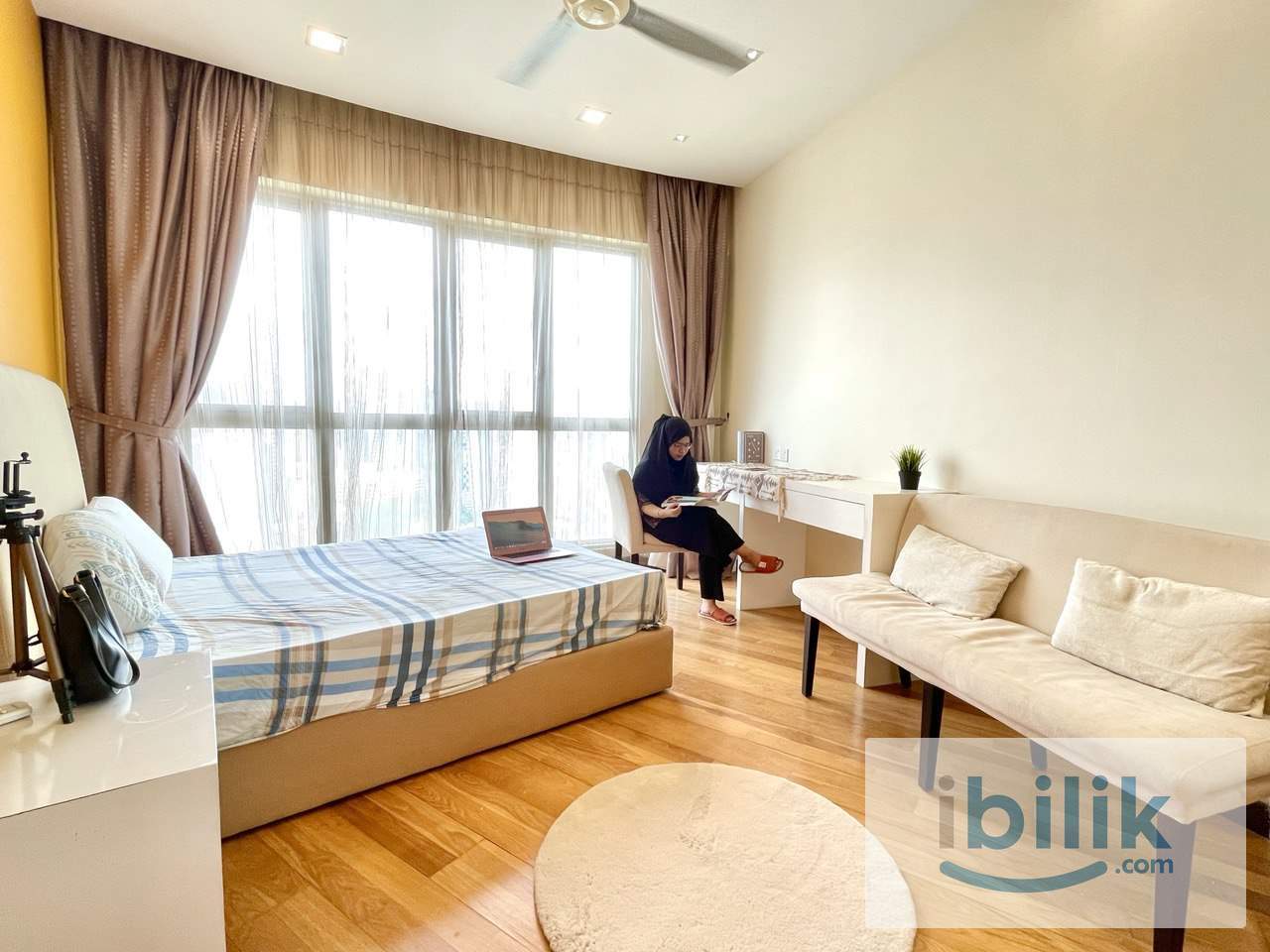 ❗RM 1000 ONLY❗✨ ZERO DEPOSIT ROOM IN KL — LARGE ROOM WITH AIRCOND + VIEW 🌆 - Image 3