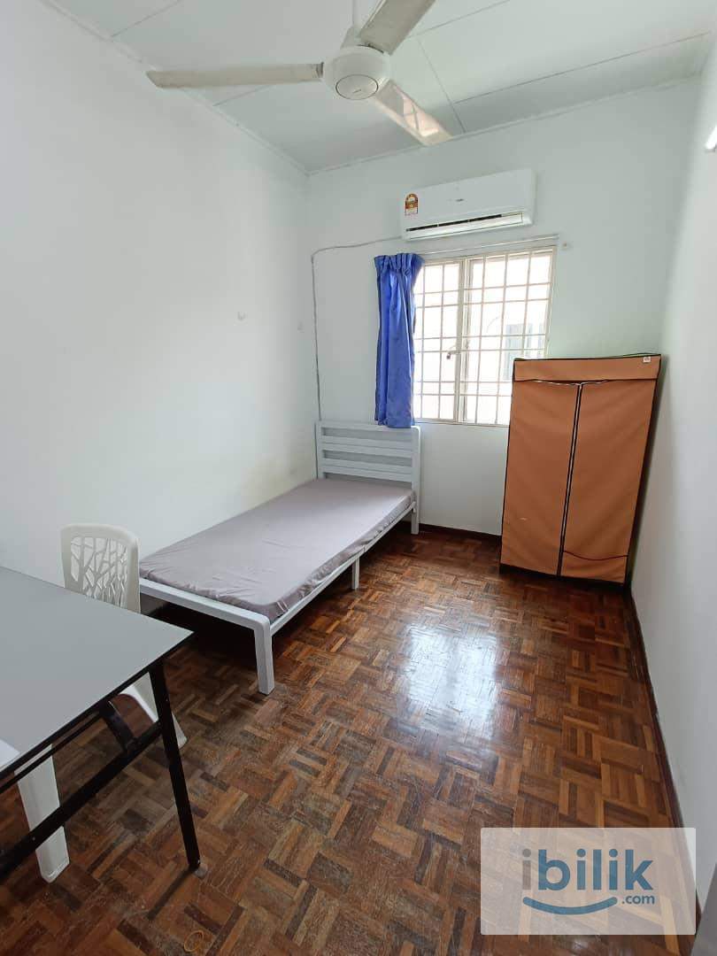 Comfy Room at Setia Alam🏡 0 Deposit💸 Free High Speed Wifi🌐 - Image 1