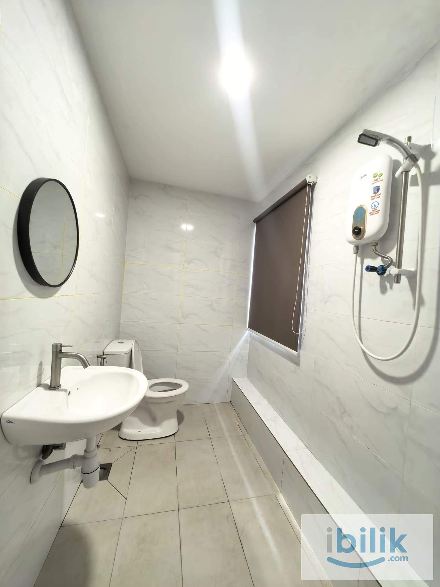 Comfy room at Bukit Bintang 💥 0 Deposit 💸 Free High Speed wifi 🌐 - Image 3