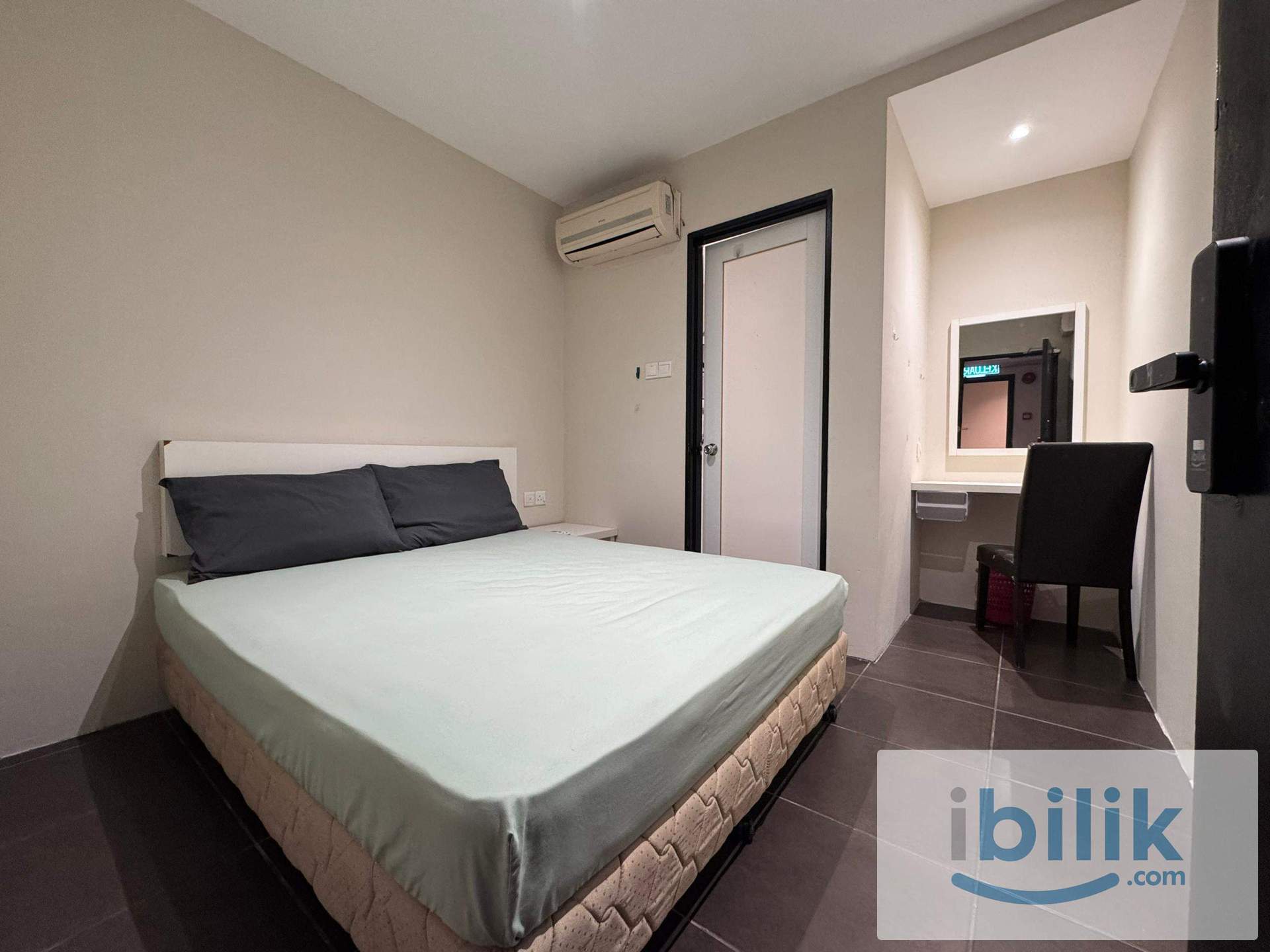Comfy room at Damansara Perdana🏢 0 Deposit💸 Free  High Speed Wifi🌐 - Image 5