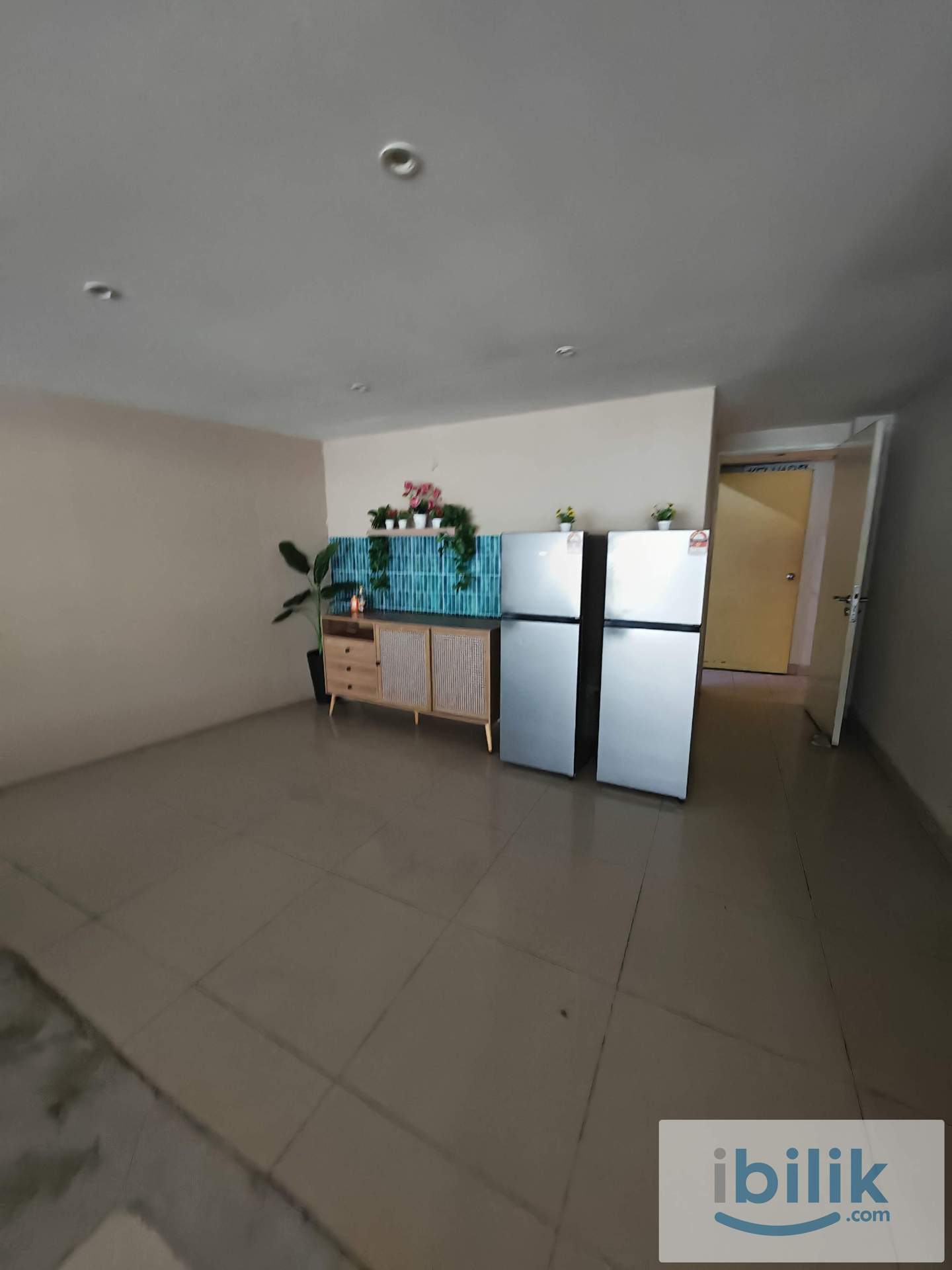RM 300 DEPOSIT✅, 5 MIN WALK TO PUDU PLAZA WITH ATTACHED BATHROOM😍 8 MIN WALK LRT PUDU🚎 - Image 2