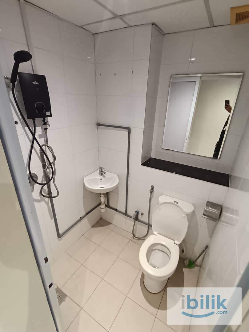 SHORT TERM CONTRACT🌟, LOW DEPOSIT WITH PRIVATE BATHROOM📌, 8 MIN WALK LRT PUDU 🚎 - Image 3