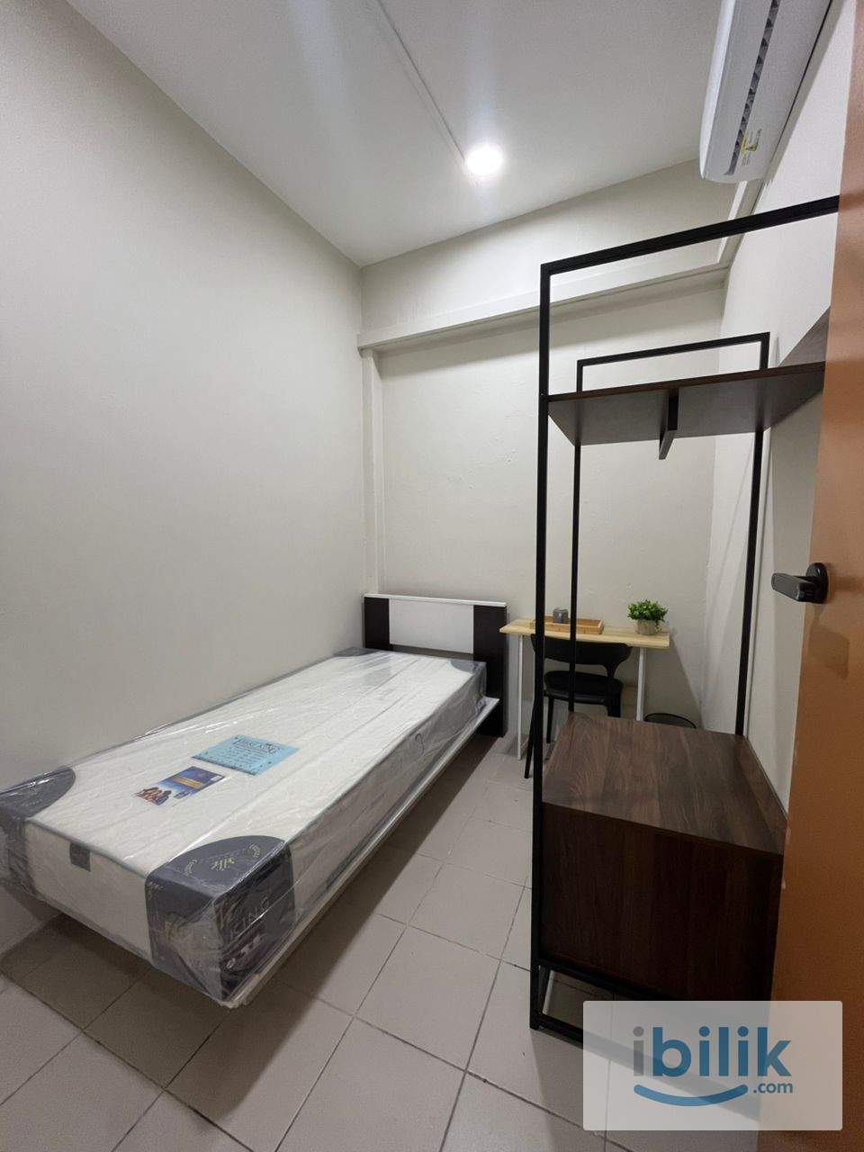 Affordable Room in Masjid Jamek📍. 1 line stop to University Malaya🧑‍🎓. O deposit 🔥 - Image 3