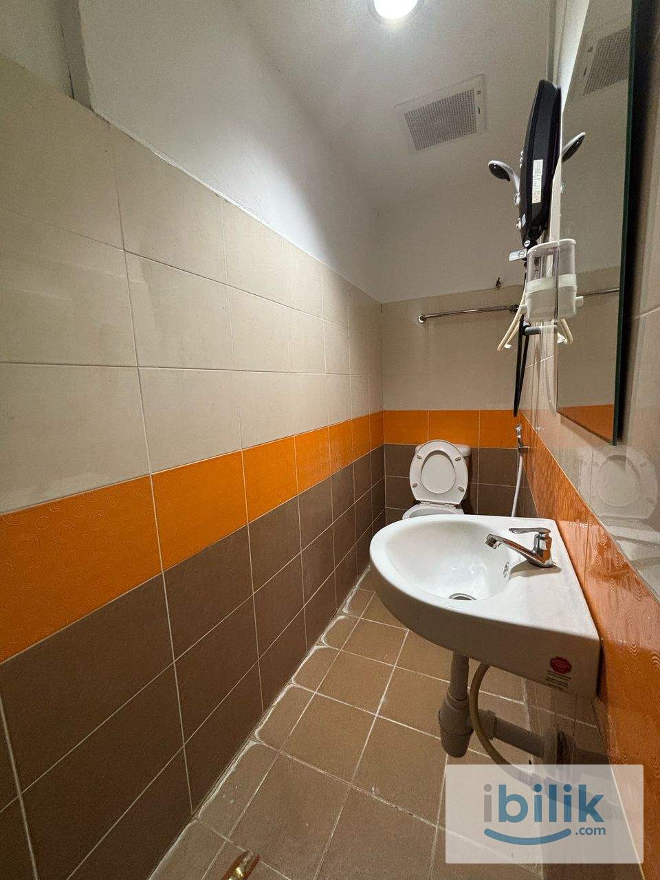 SUPER CONVENIENT ROOM NEAR MRT STADIUM KAJANG🚎, LOW DEPOSIT FULLY FURNISHED ✅. CNY PROMOTION 🌟 - Image 4