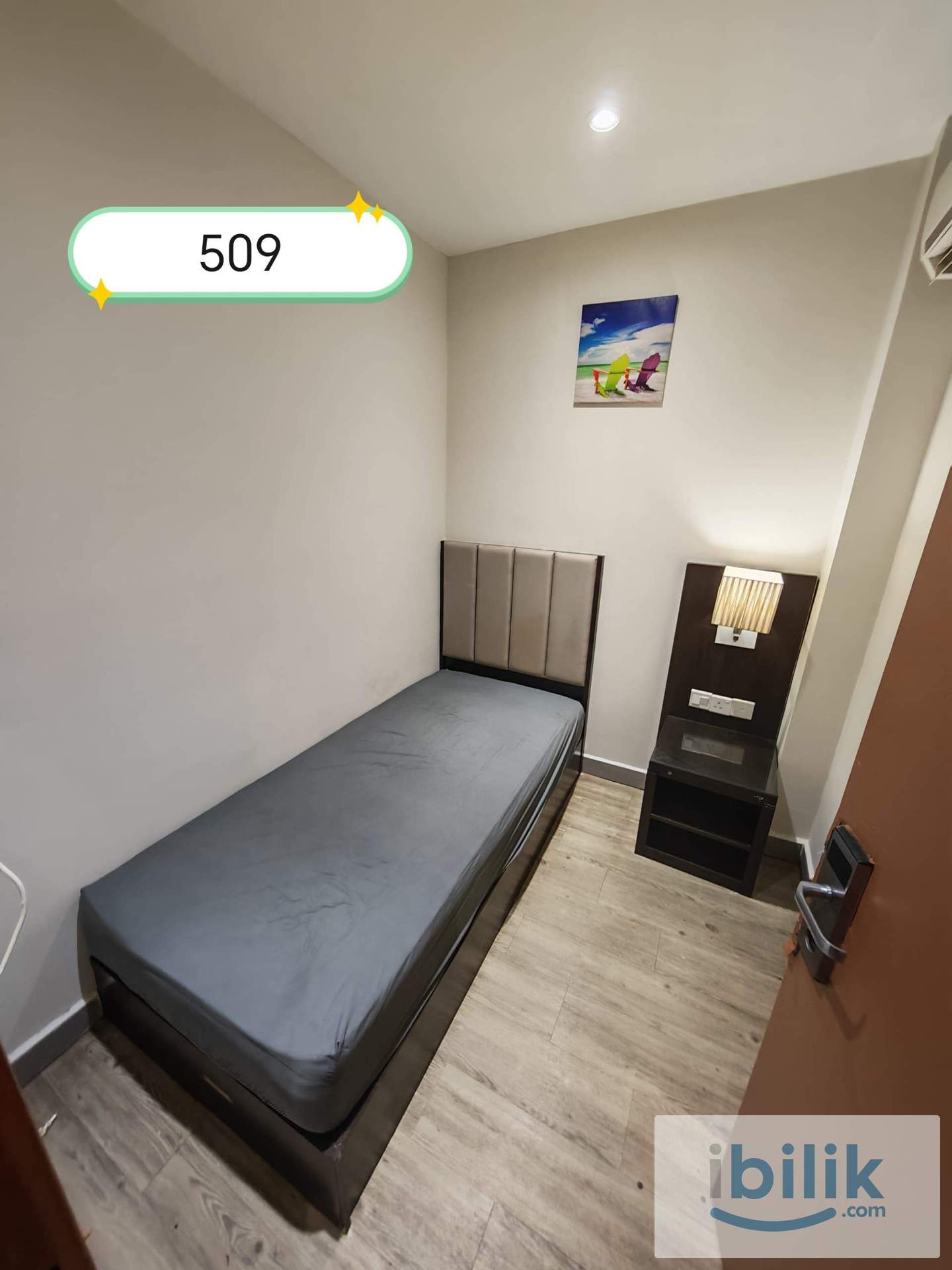 Cozy room for rent in Pasar Seni✨ 3 min to LRT & MRT Station🚉 8 Min to LALAPORT🤩 - Image 1