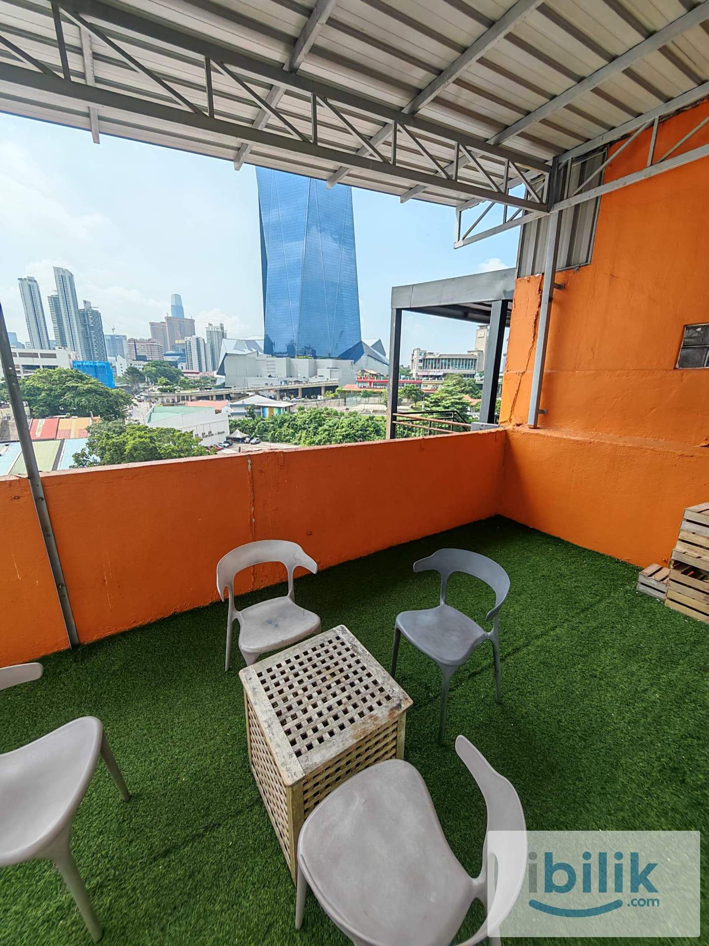 🤩 CO-LIVING ROOM RENT NEAR PETALING STREET🔥 3 MIN TO LRT & MRT STATION 🚉 ATTACHED BATHROOM WITH 0 DEPOSIT ✅ - Image 4