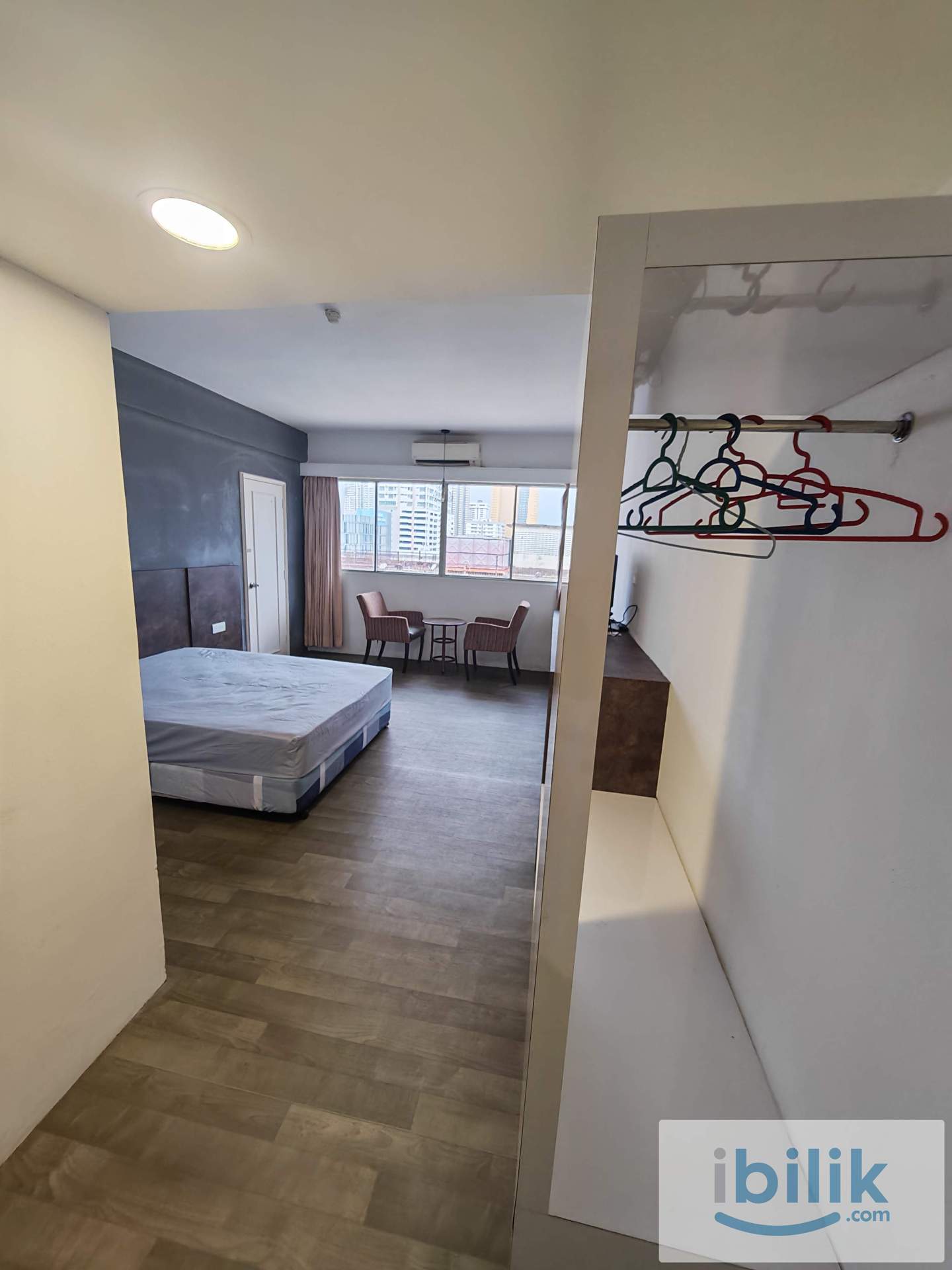 July Promotion 🔥 8 Min to KLCC 🚗✨ Private Space + Bathroom 🚽🔥 - Image 1