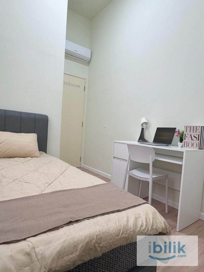 🌈Premium ⭐️ Single Room Fully Furnished @ NEW Aircond Wardrobe Table Chair Mattress, Seksyen 13 Near MSU - Image 3