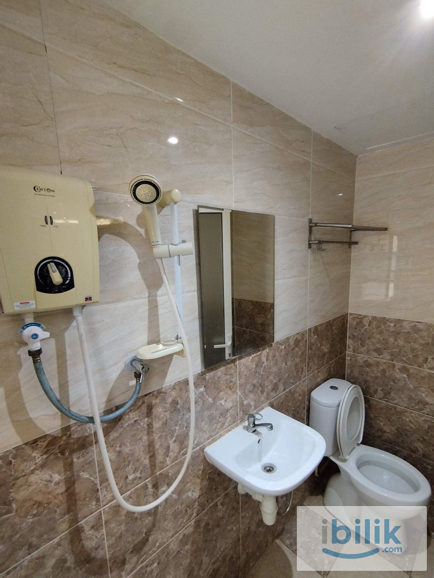 🏡 Swing & Pillow Zero Deposit Co-Living @ Q Inn PJS 8 Bandar Sunway I 🚈5 Min BRT Sunway Lagoon 🚆13 Min KTM Setia Jaya - Image 2